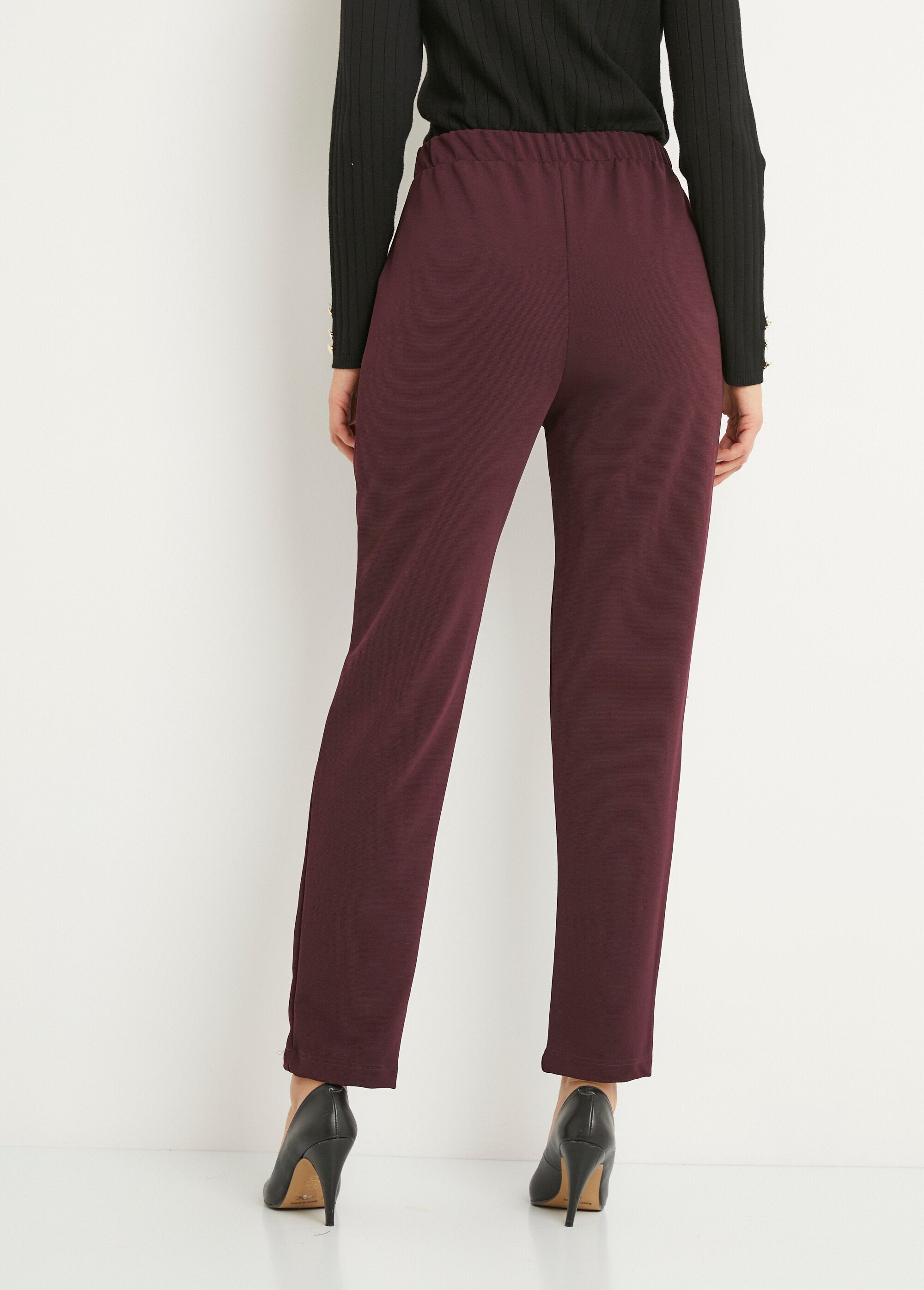 Pantaloni_a_gamba_dritta_con_elastico_in_vita_in_maglia_elastica_Bordeaux_DO1_slim
