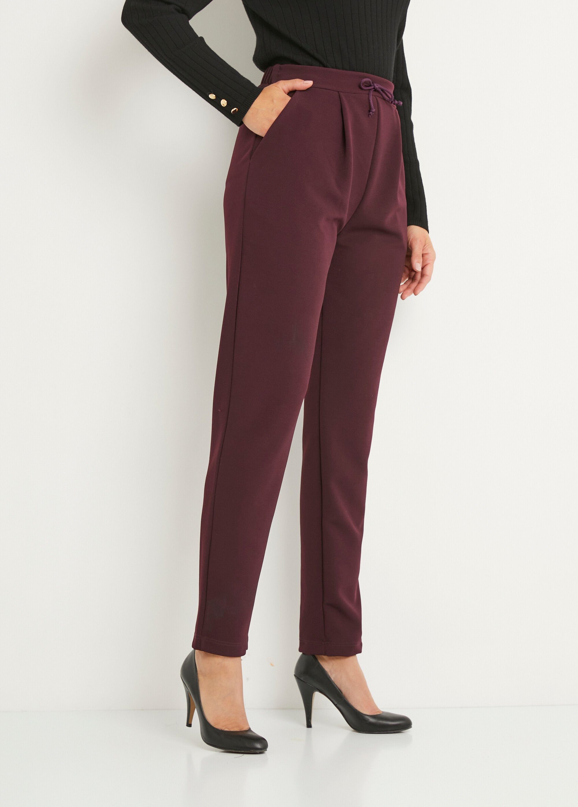 Pantaloni_a_gamba_dritta_con_elastico_in_vita_in_maglia_elastica_Bordeaux_DR1_slim