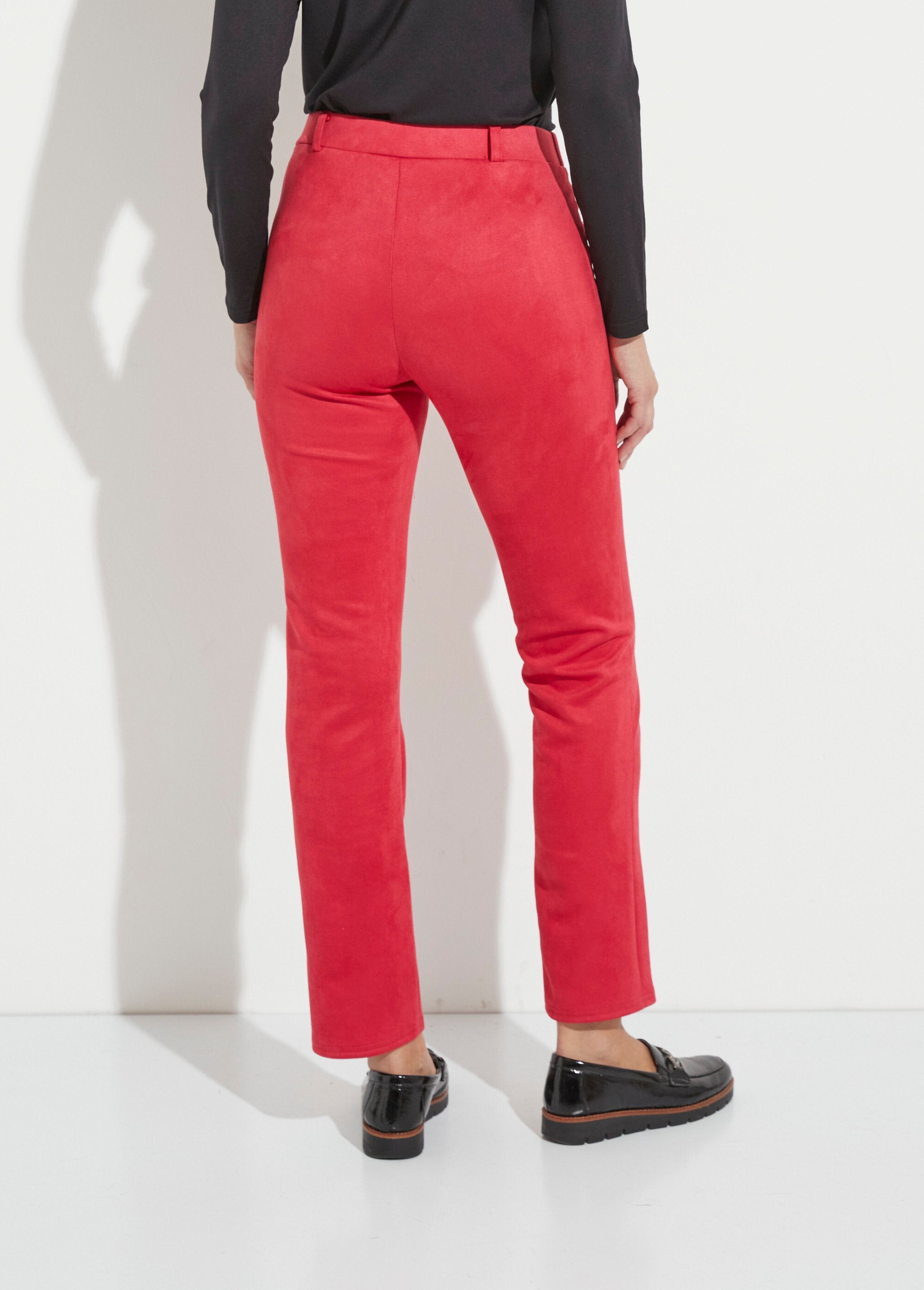 Pantaloni_a_gamba_dritta_in_pelle_scamosciata_con_elastico_in_vita_e_pancia_piatta_Tomette_DO1_slim