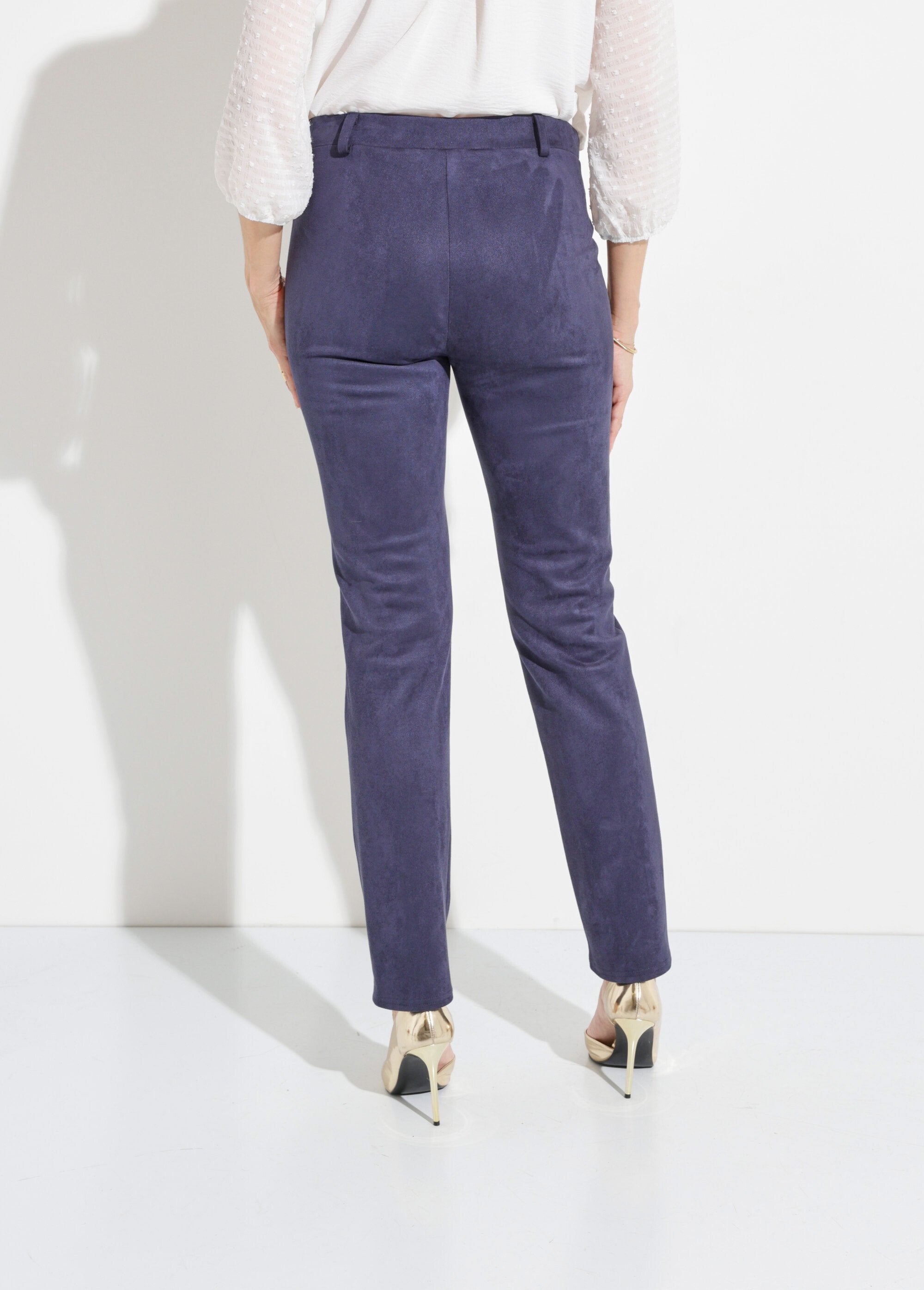 Pantaloni_a_gamba_dritta_in_pelle_scamosciata_con_elastico_in_vita_e_pancia_piatta_Marine_DO1_slim
