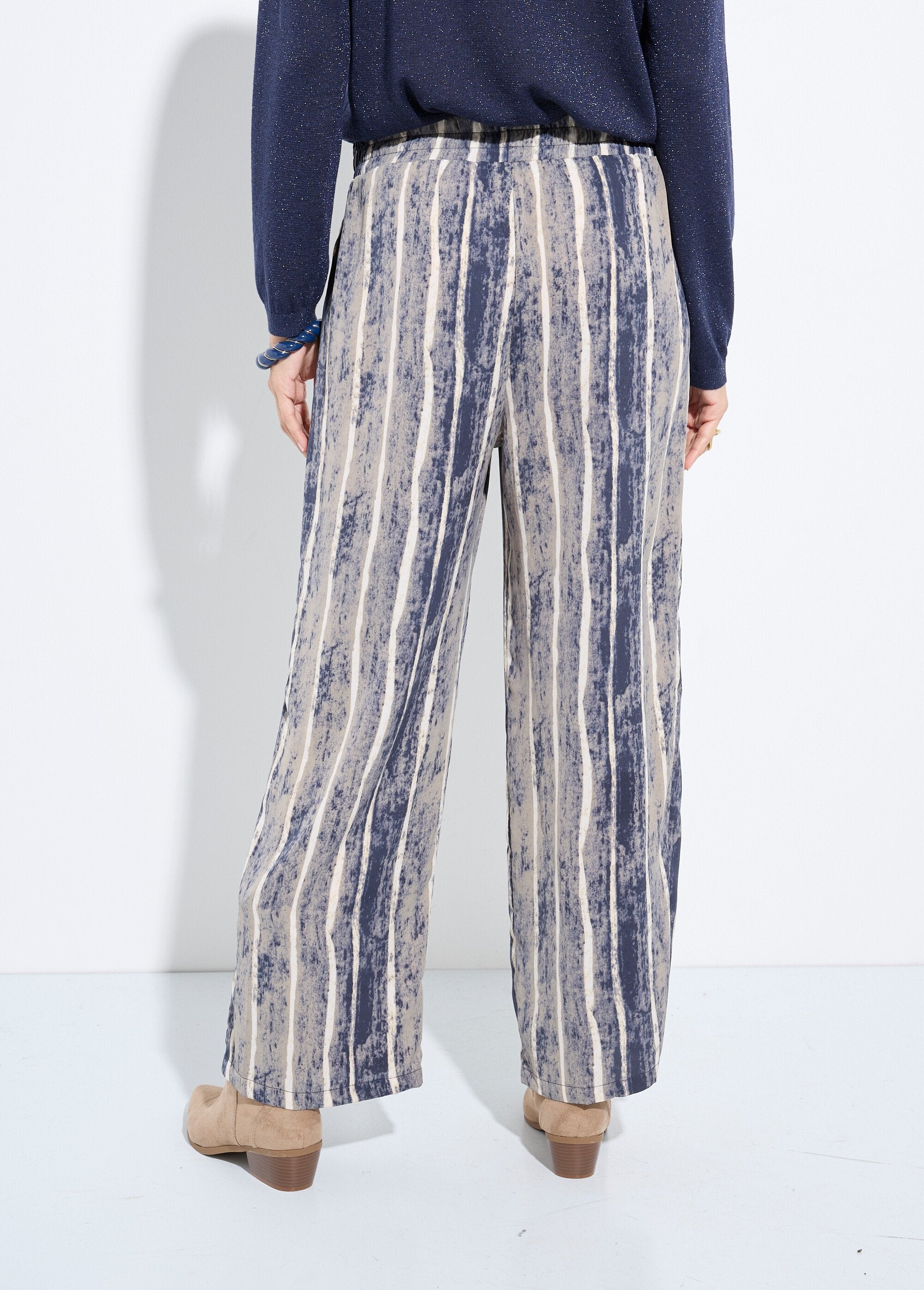 Pantaloni_elasticizzati_fluidi,_stampa_a_righe_Gris_et_ecru_DO1_slim