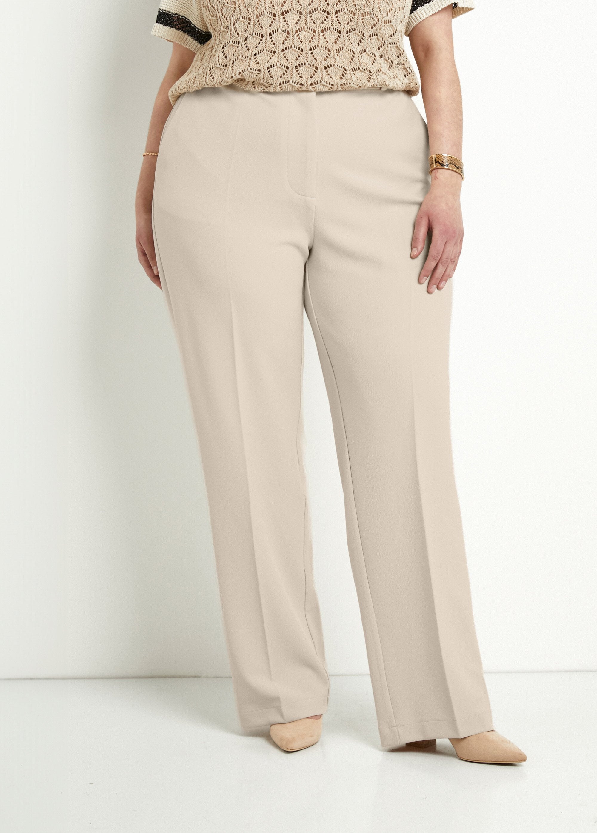 Pantaloni_fluidi_a_gamba_larga_Beige_FA1_curvy