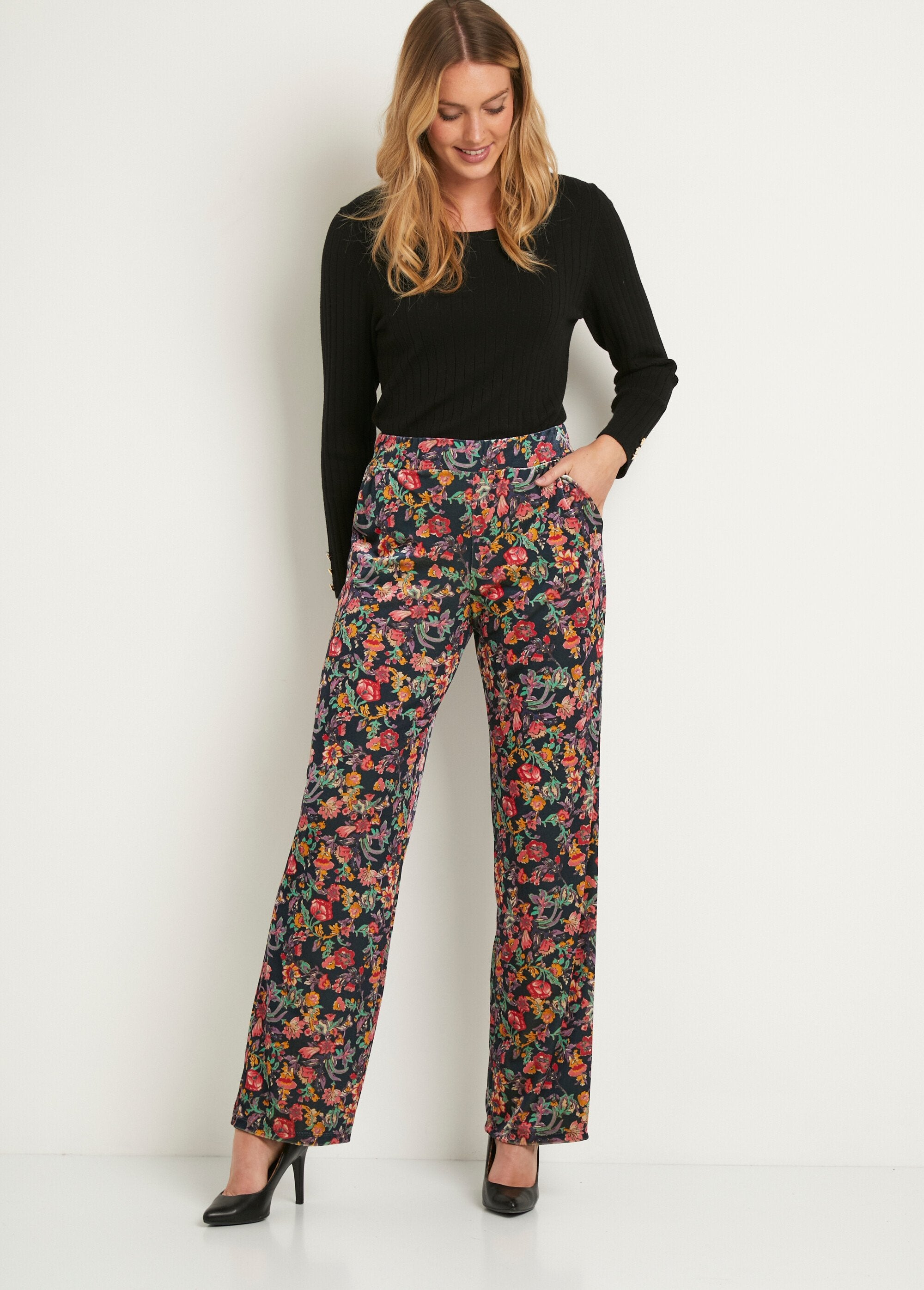 Pantaloni_fluidi_con_vita_semi-elastica_in_velluto_floreale_Marine_et_rose_SF1_slim
