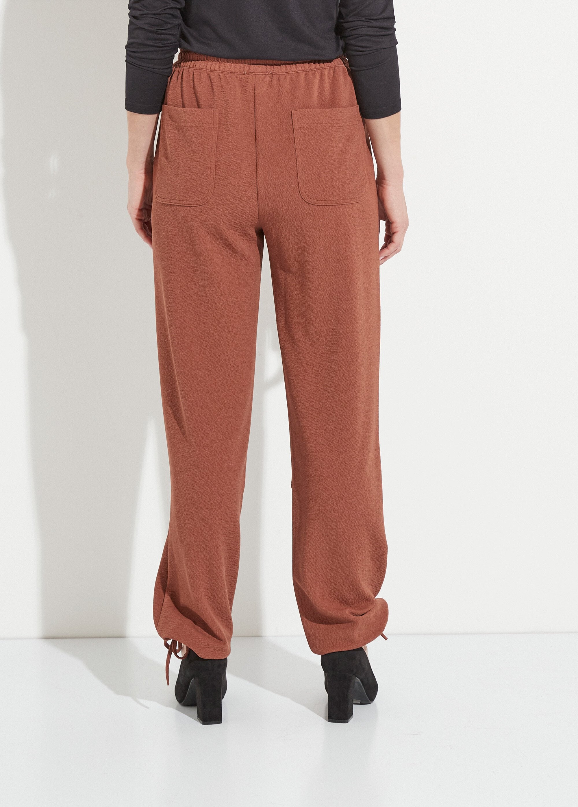 Pantaloni_a_gamba_larga_con_elastico_in_vita_in_maglia_crepe_tinta_unita_Marron_DO1_slim
