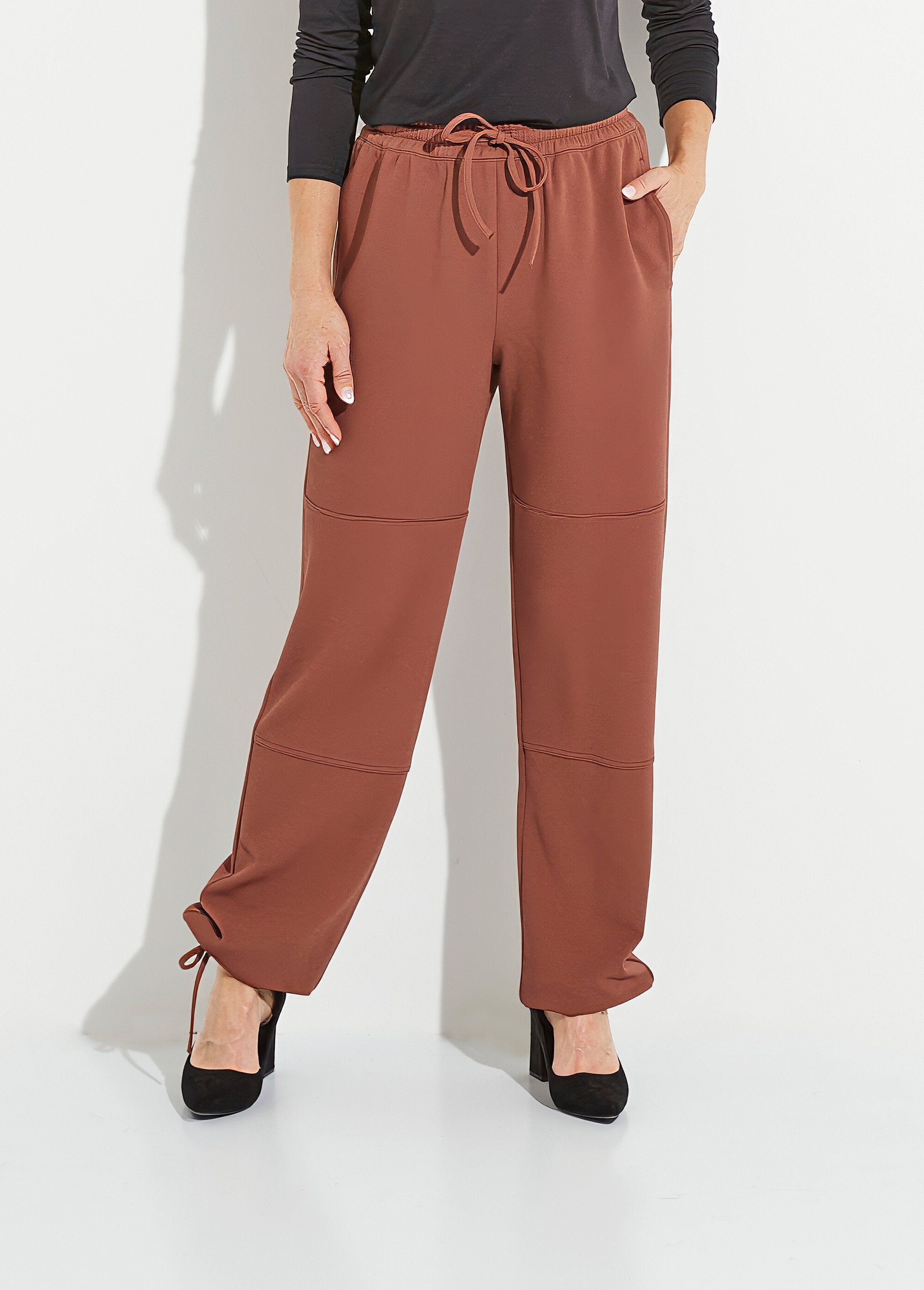 Pantaloni_a_gamba_larga_con_elastico_in_vita_in_maglia_crepe_tinta_unita_Marron_FA1_slim