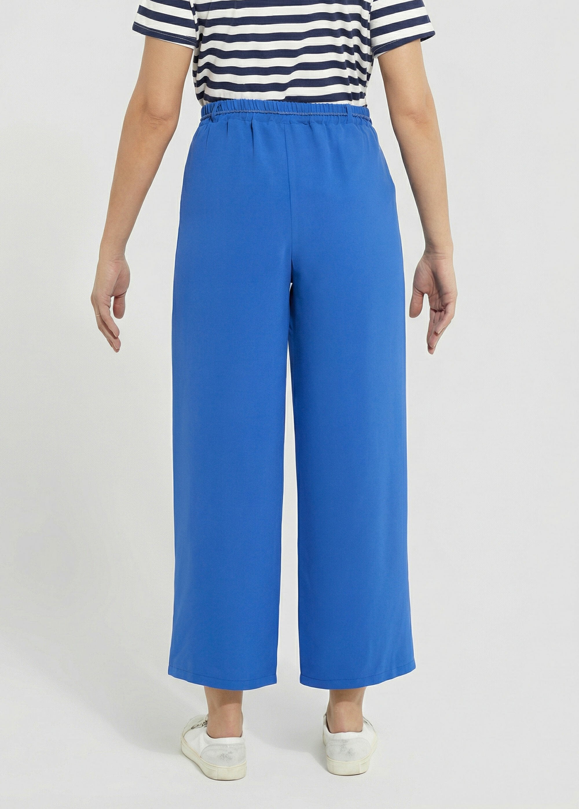 Pantaloni_elasticizzati_a_gamba_larga,_Essentiel_Bleu_vif_DO1_slim