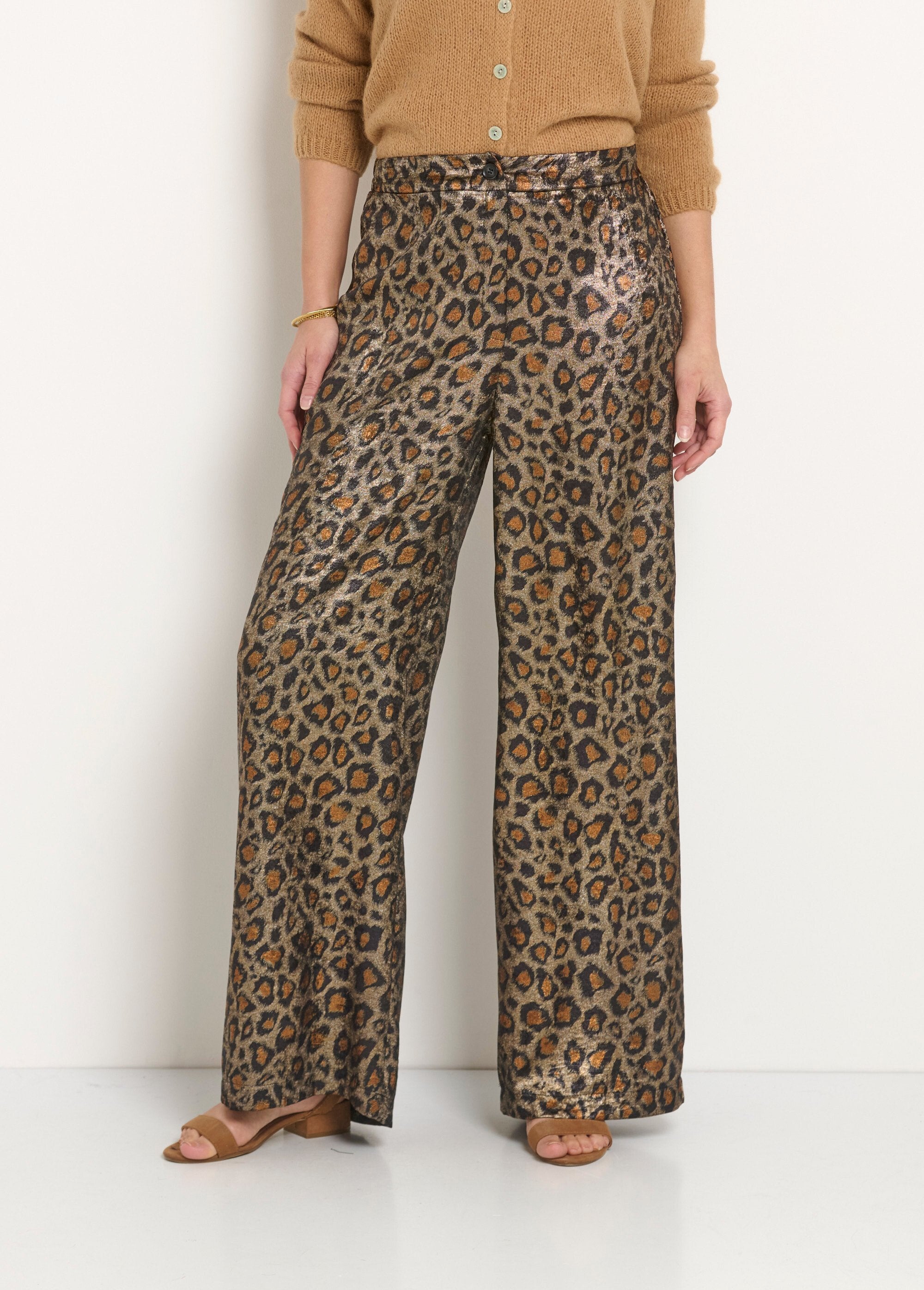 Pantaloni_leopardati_a_gamba_larga_Leopard_FA1_slim