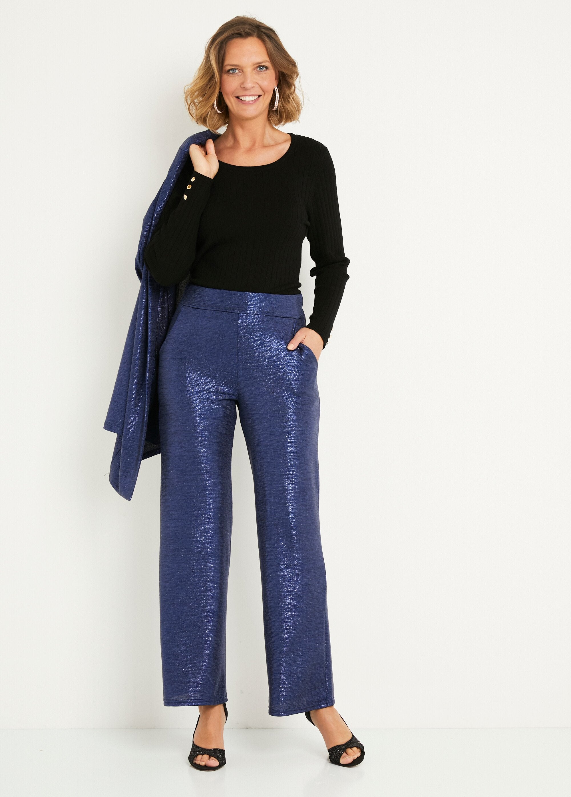 Pantaloni_a_gamba_larga_con_fascia_elastica_in_vita_in_rete_lucida_Bleu_nuit_SF1_slim
