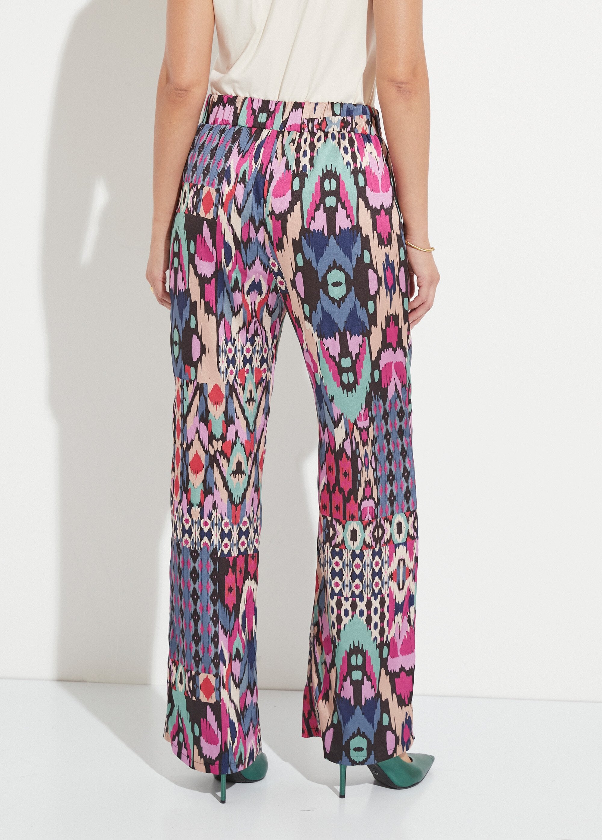 Pantaloni_a_gamba_larga_in_raso_stampato_con_elastico_in_vita_Multicolore_DO1_slim