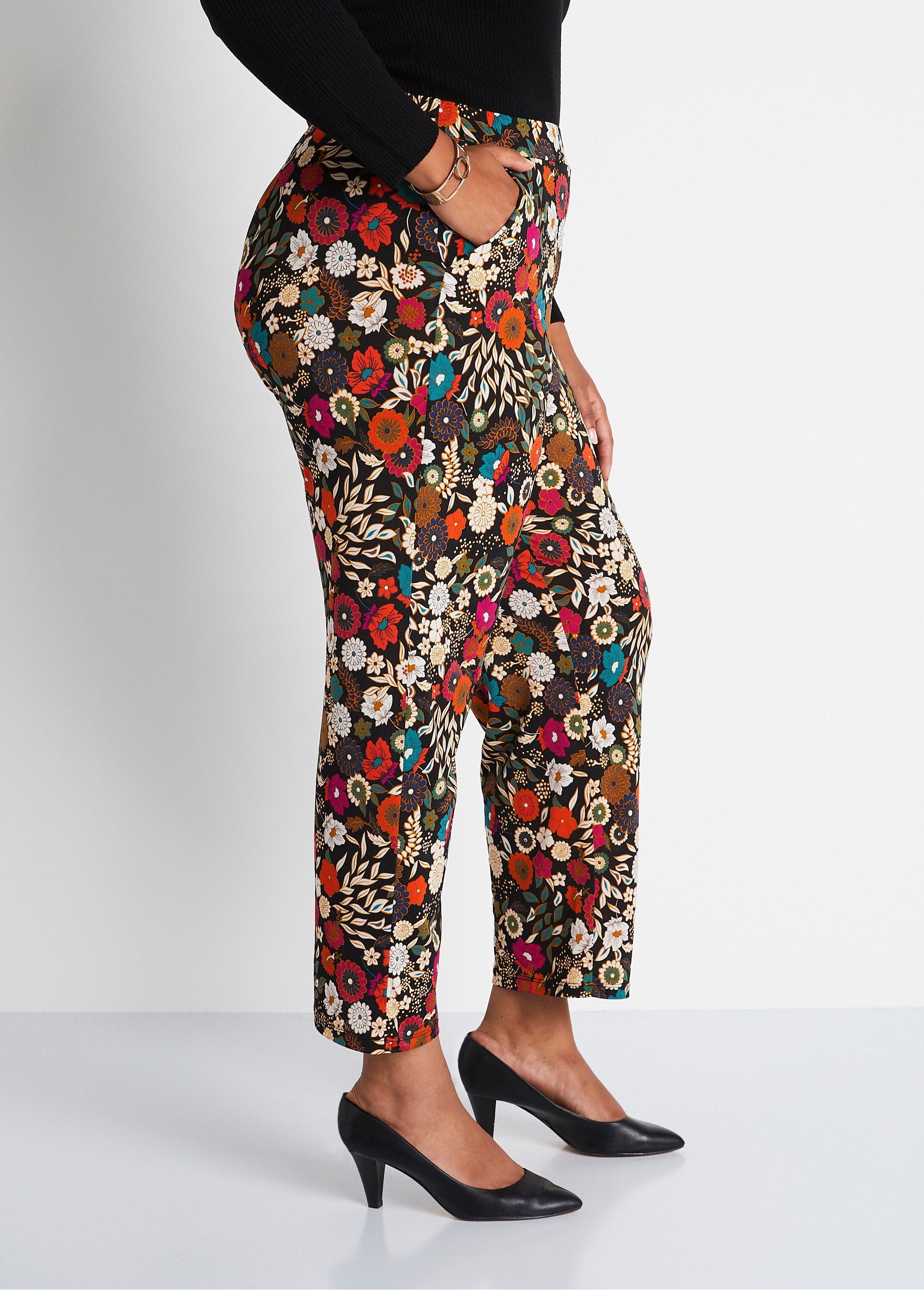 Pantaloni_a_gamba_larga_con_vita_semi-elasticizzata_Stampa_nera_DR1_curvy