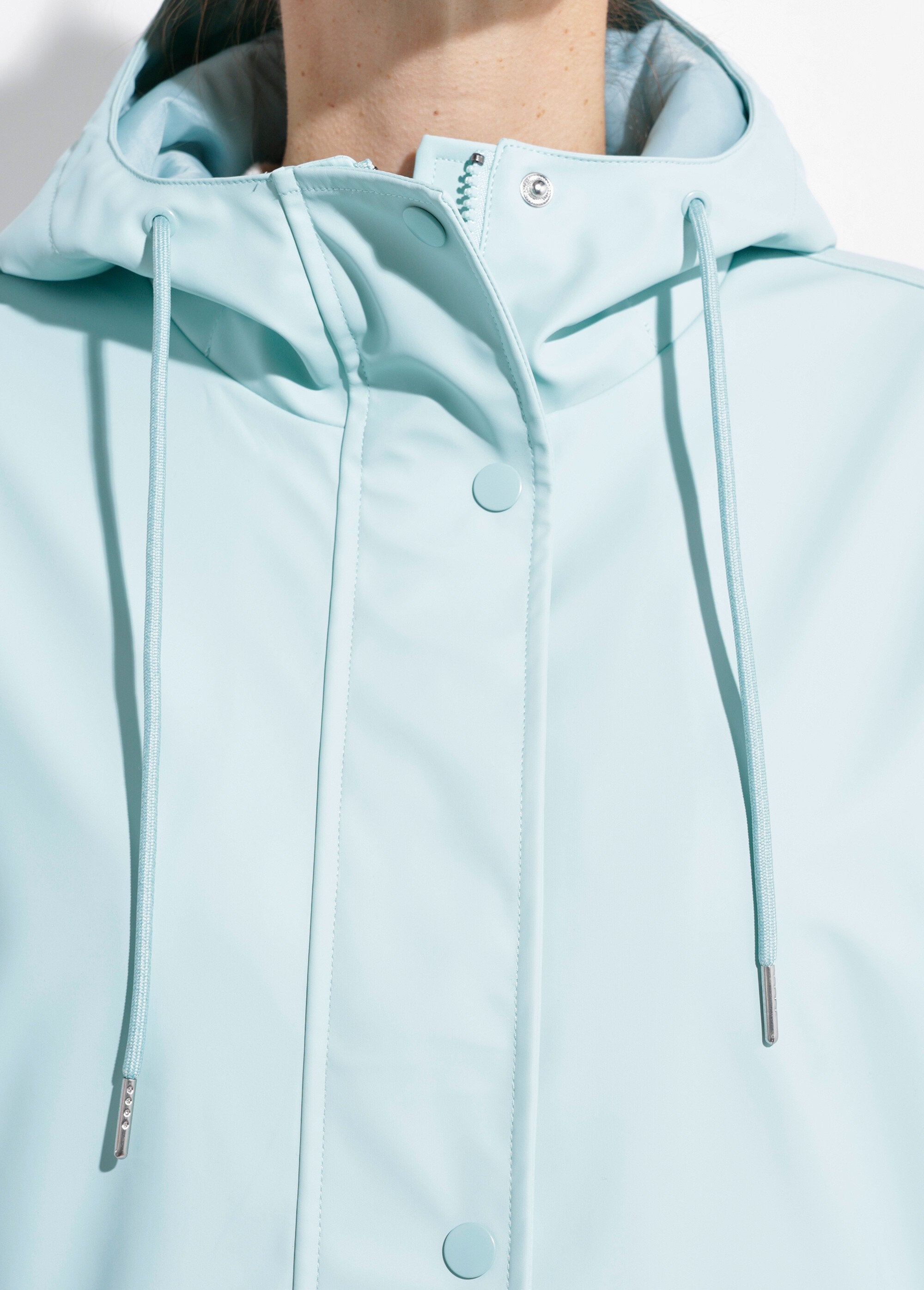 Parka_con_cappuccio_e_cerniera_idrorepellente_Opaline_DE2_slim