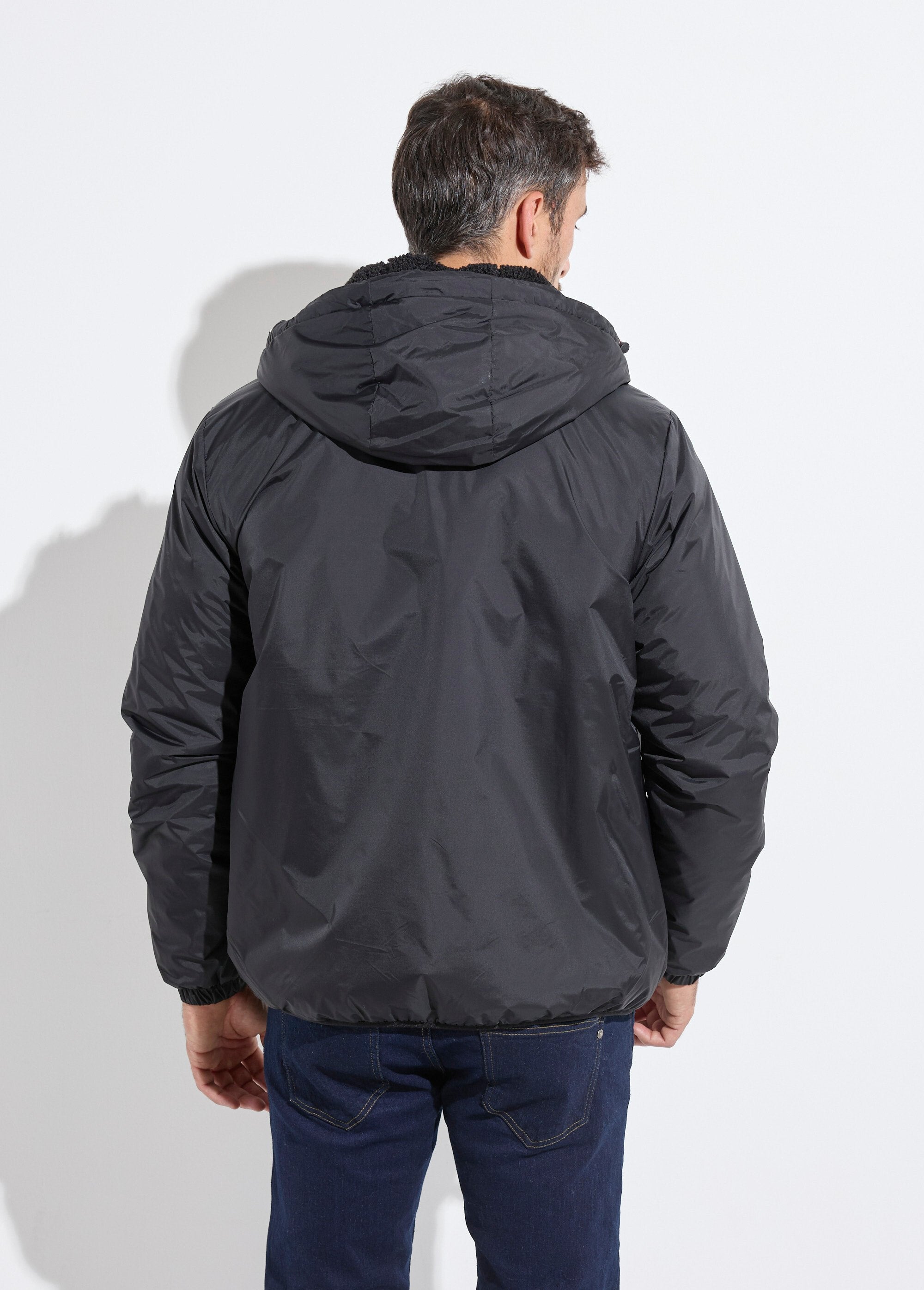 Parka_corto,_caldo_e_con_fodera_idrorepellente_Noir_DO1_slim