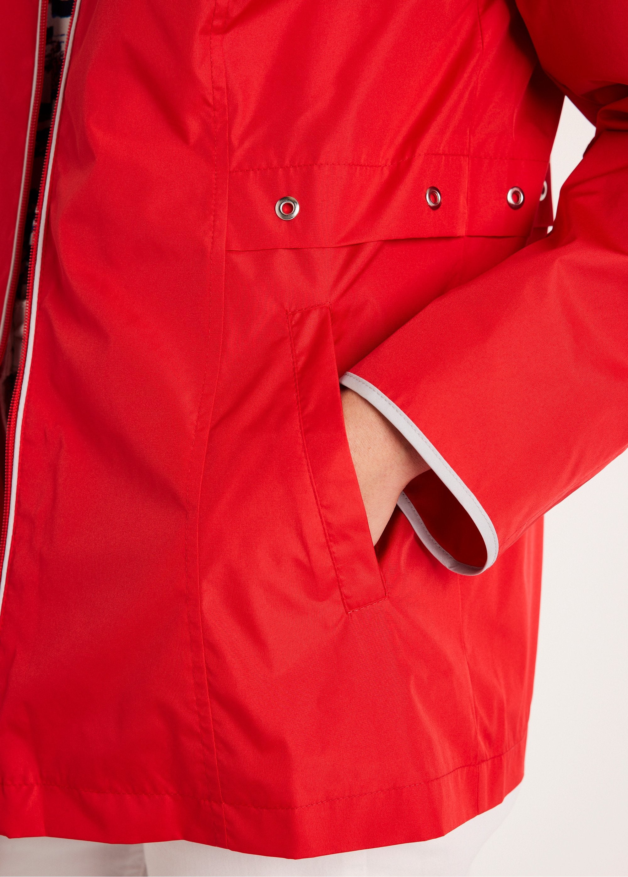 Parka_corto_con_zip_Rosso_DE2_slim