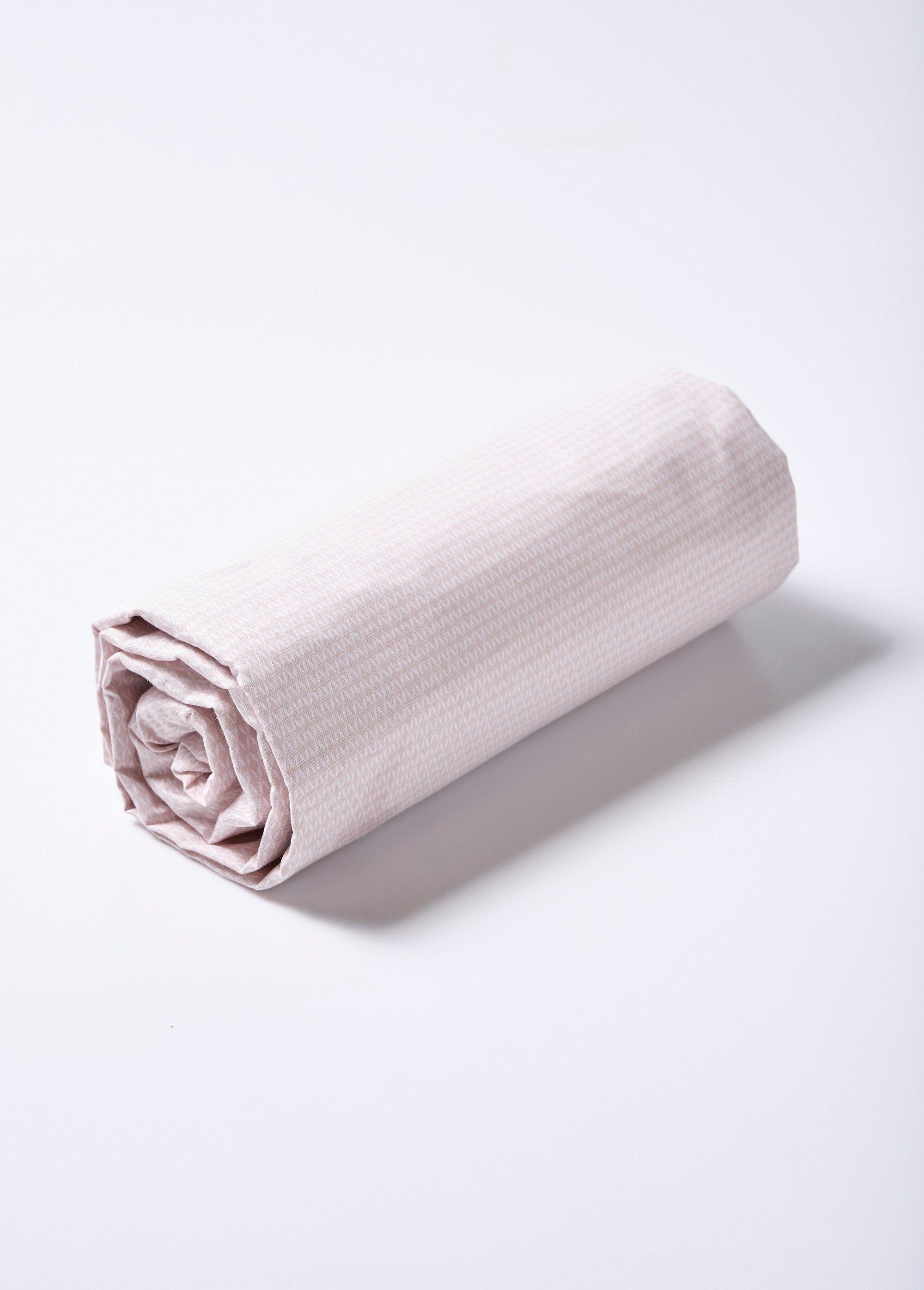 Set_di_biancheria_da_letto_4_pezzi_con_lenzuola_piatte,_camelie_Gris_DE3_slim