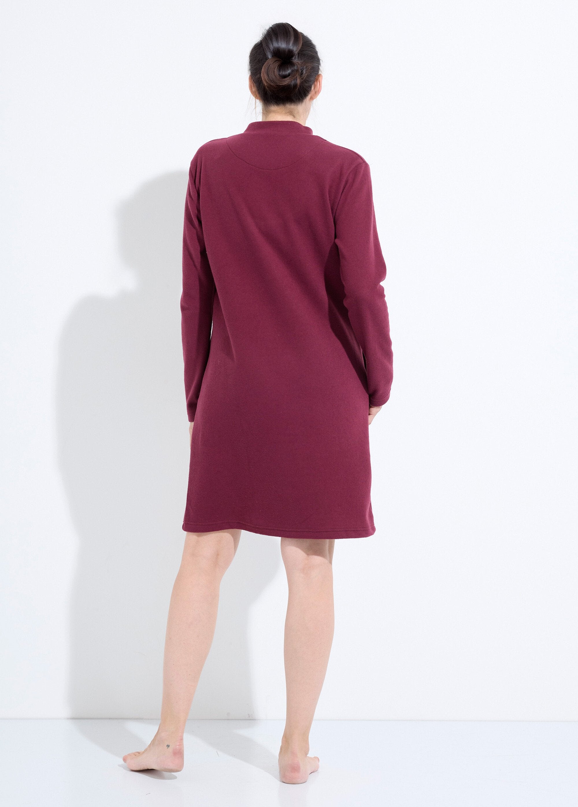 Accappatoio_corto_con_bottoni_in_maglia_Milano_Bordeaux_DO1_slim
