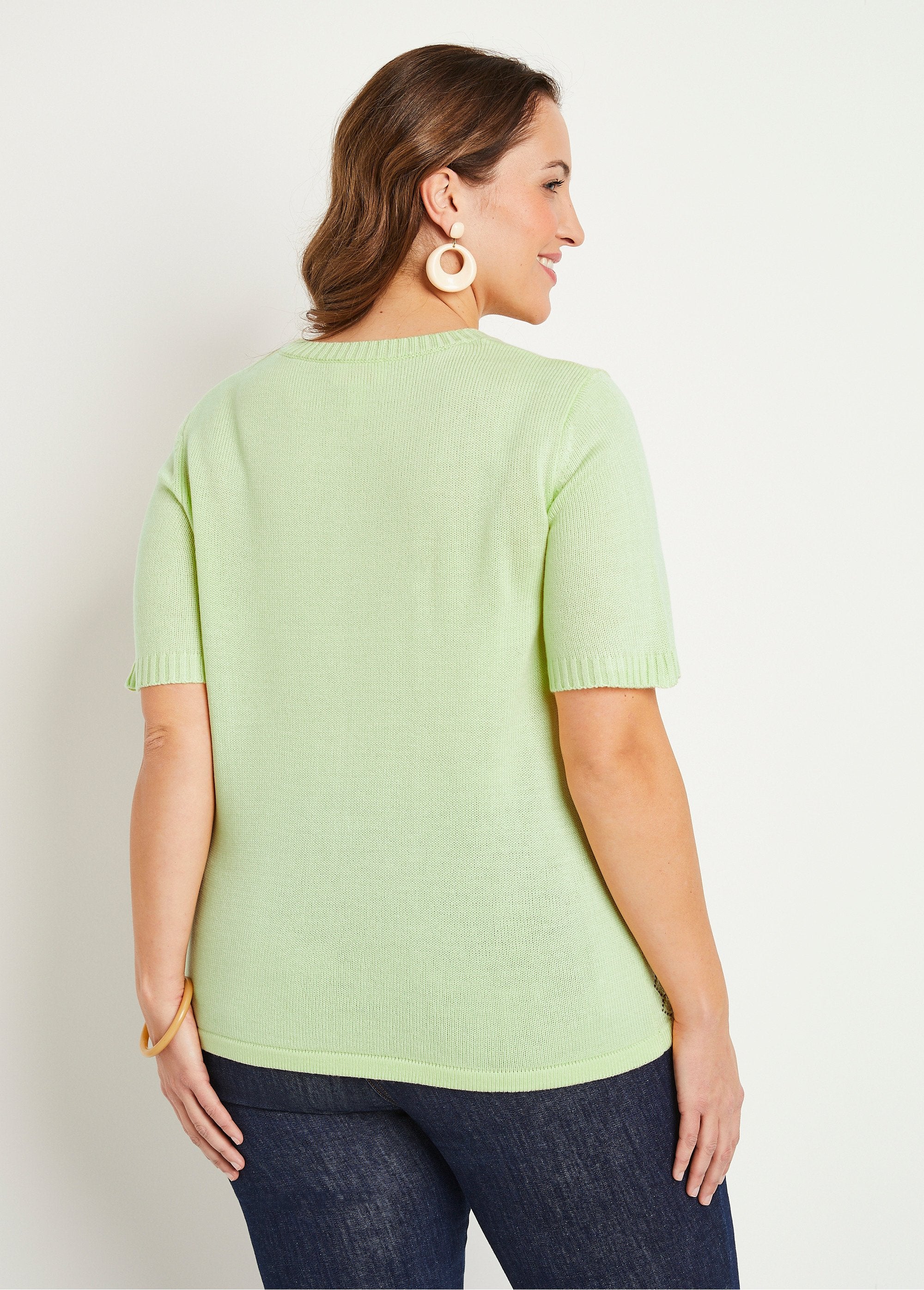 Maglia_traforata_con_perline,_maniche_corte_Vert_DO1_curvy