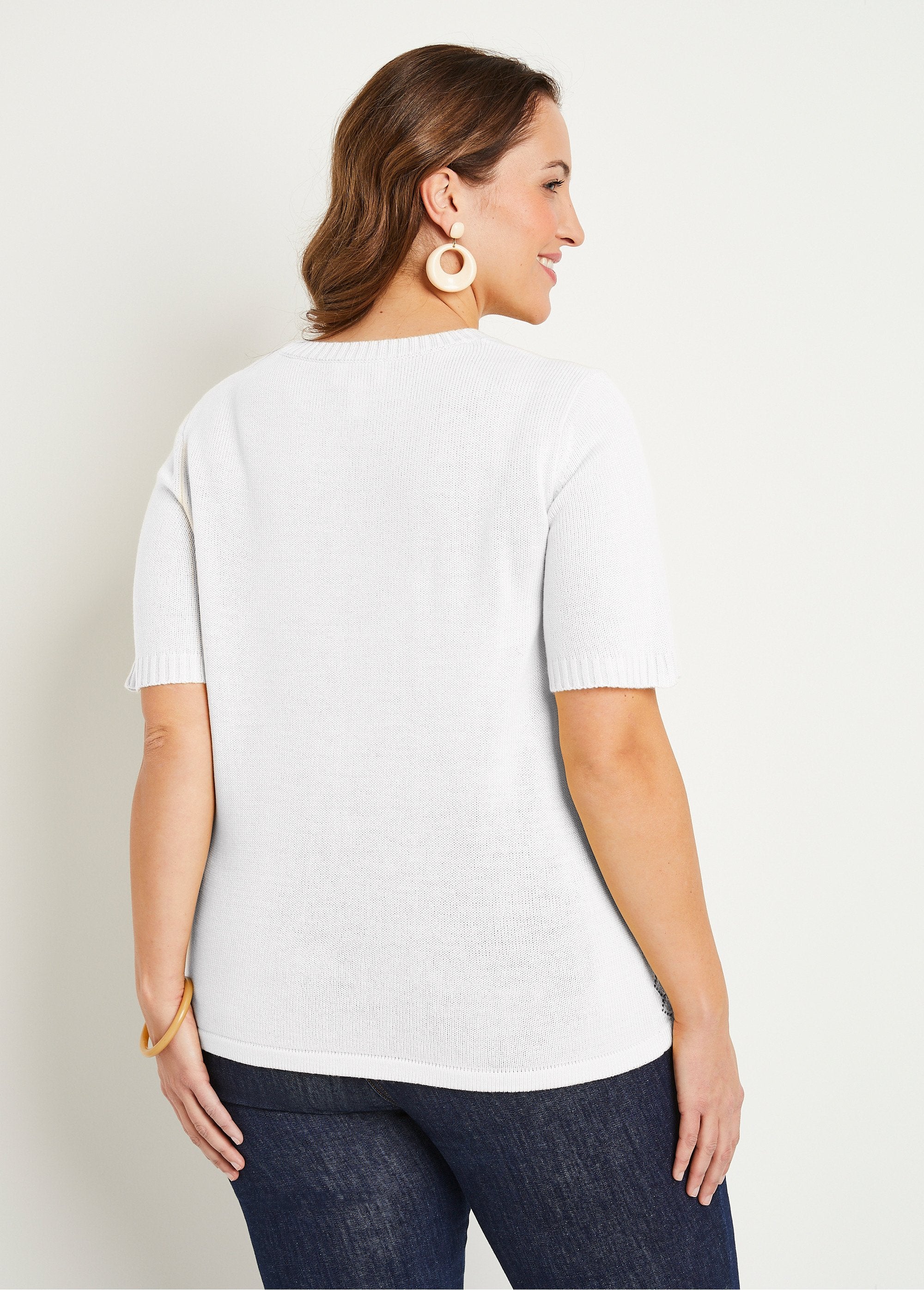 Maglia_traforata_con_perline,_maniche_corte_BIANCO_DO1_curvy