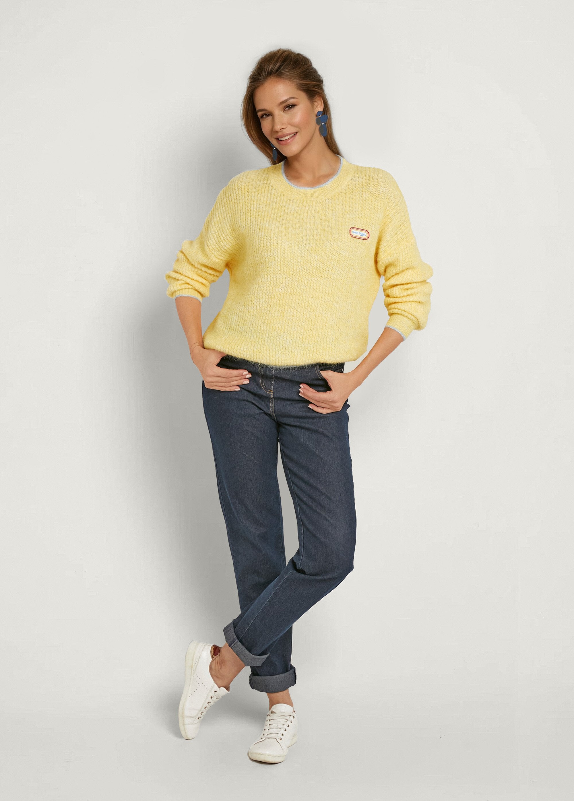 Caldo_maglione_con_messaggio_in_lana_Jaune_clair_SF1_slim