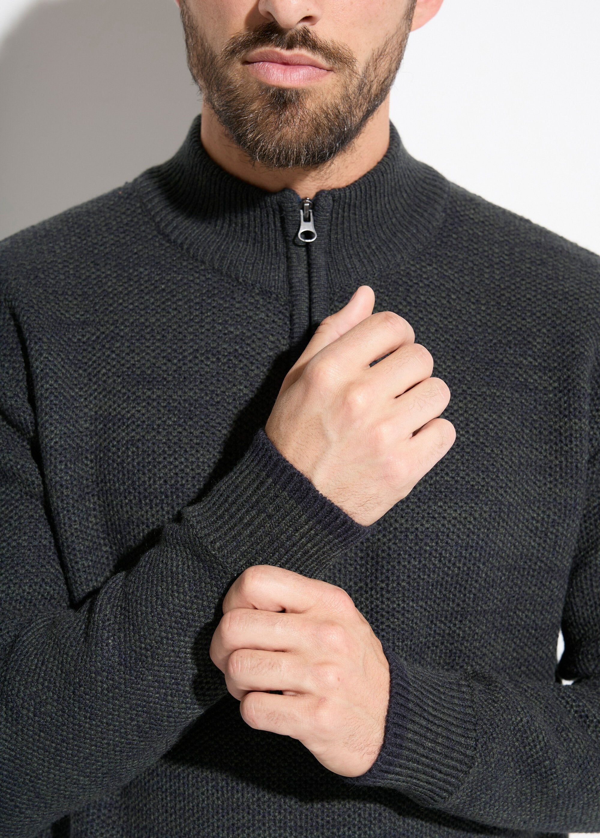 Maglia_a_collo_alto_con_zip_in_lana_screziata_Vert_DE2_slim