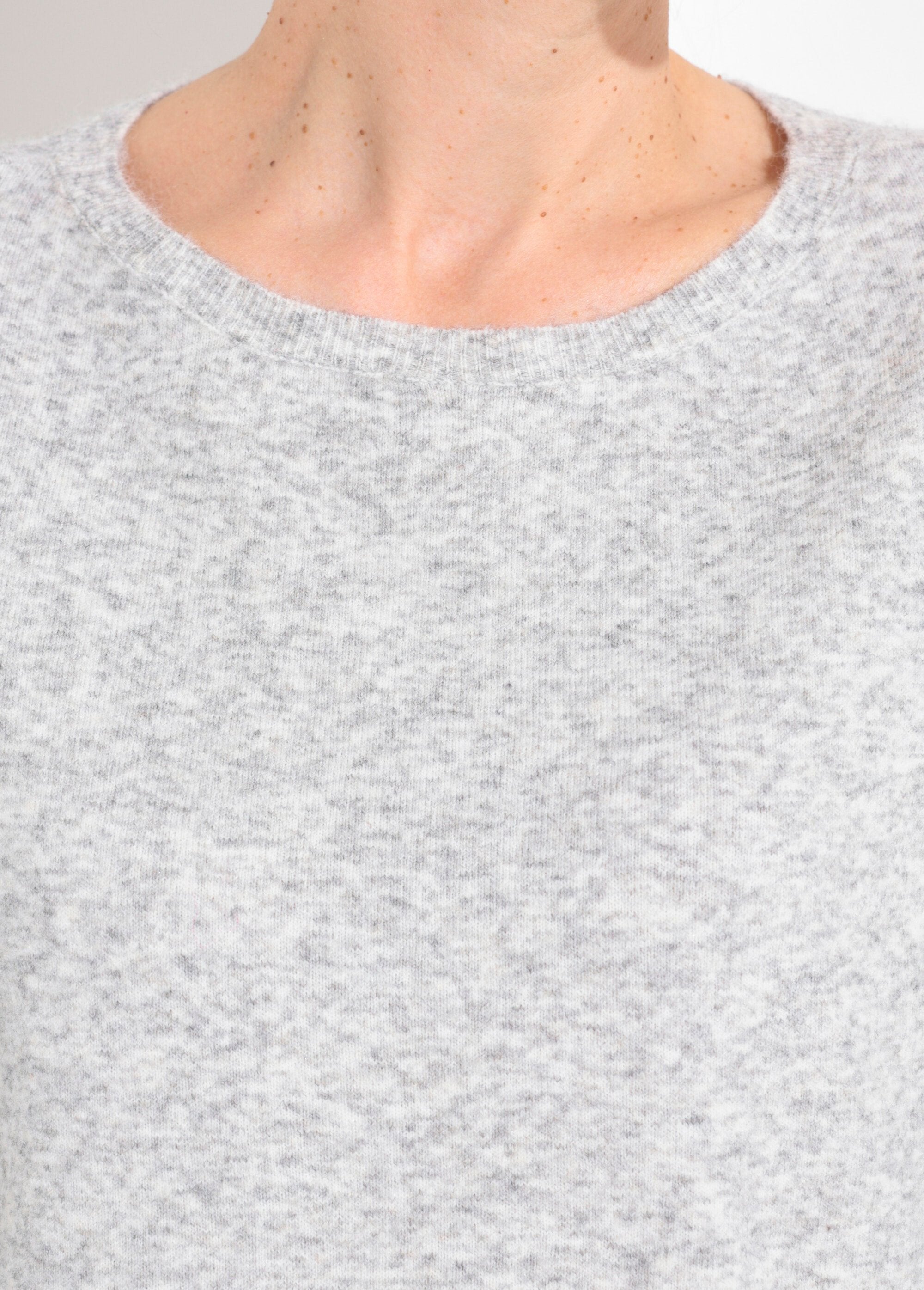 Caldo_maglione_a_collo_alto_in_lana_Gris_clair_DE1_slim