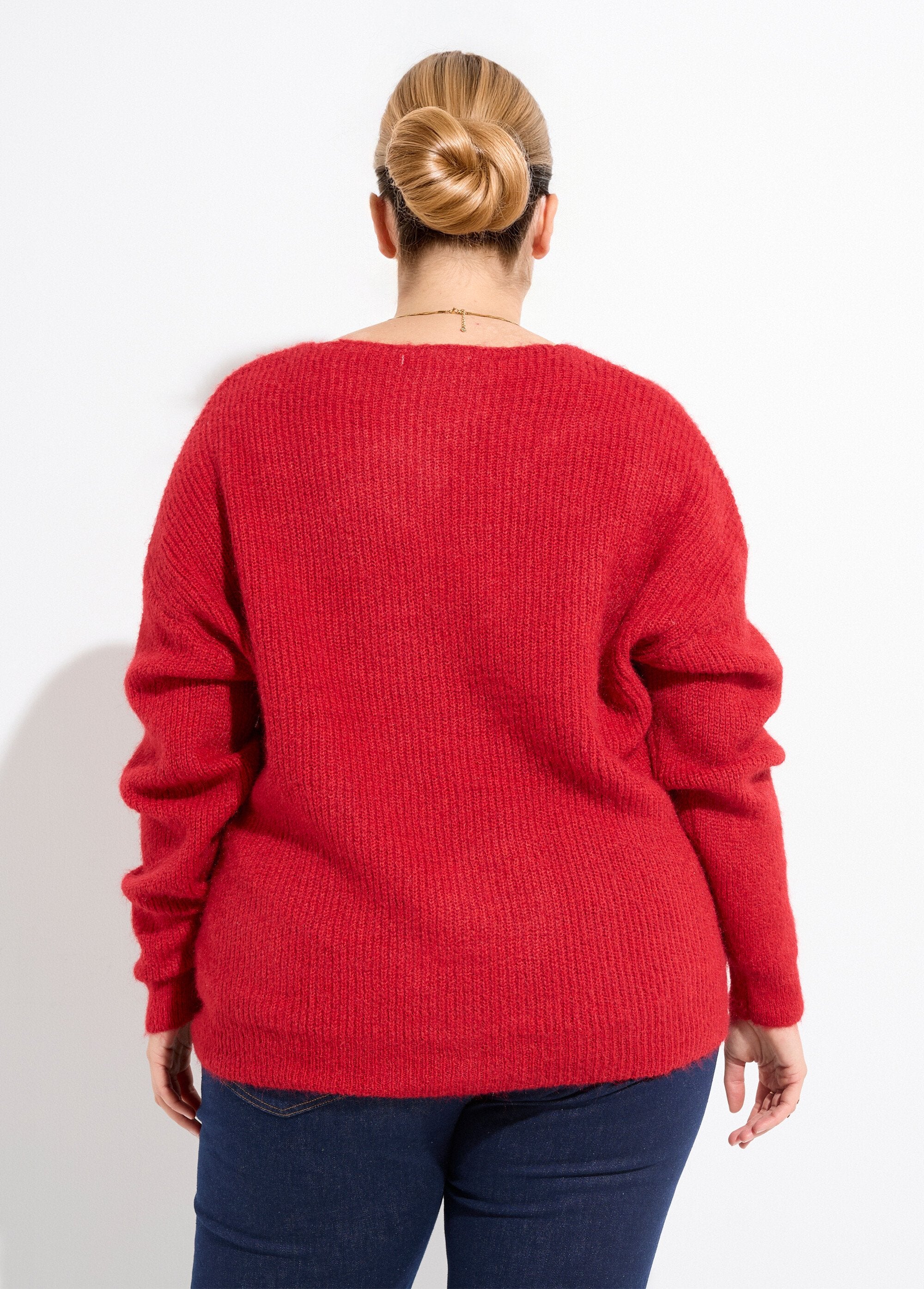 Caldo_maglione_con_scollo_a_V_in_maglia_di_lana_muschiata_Rouge_DO1_curvy
