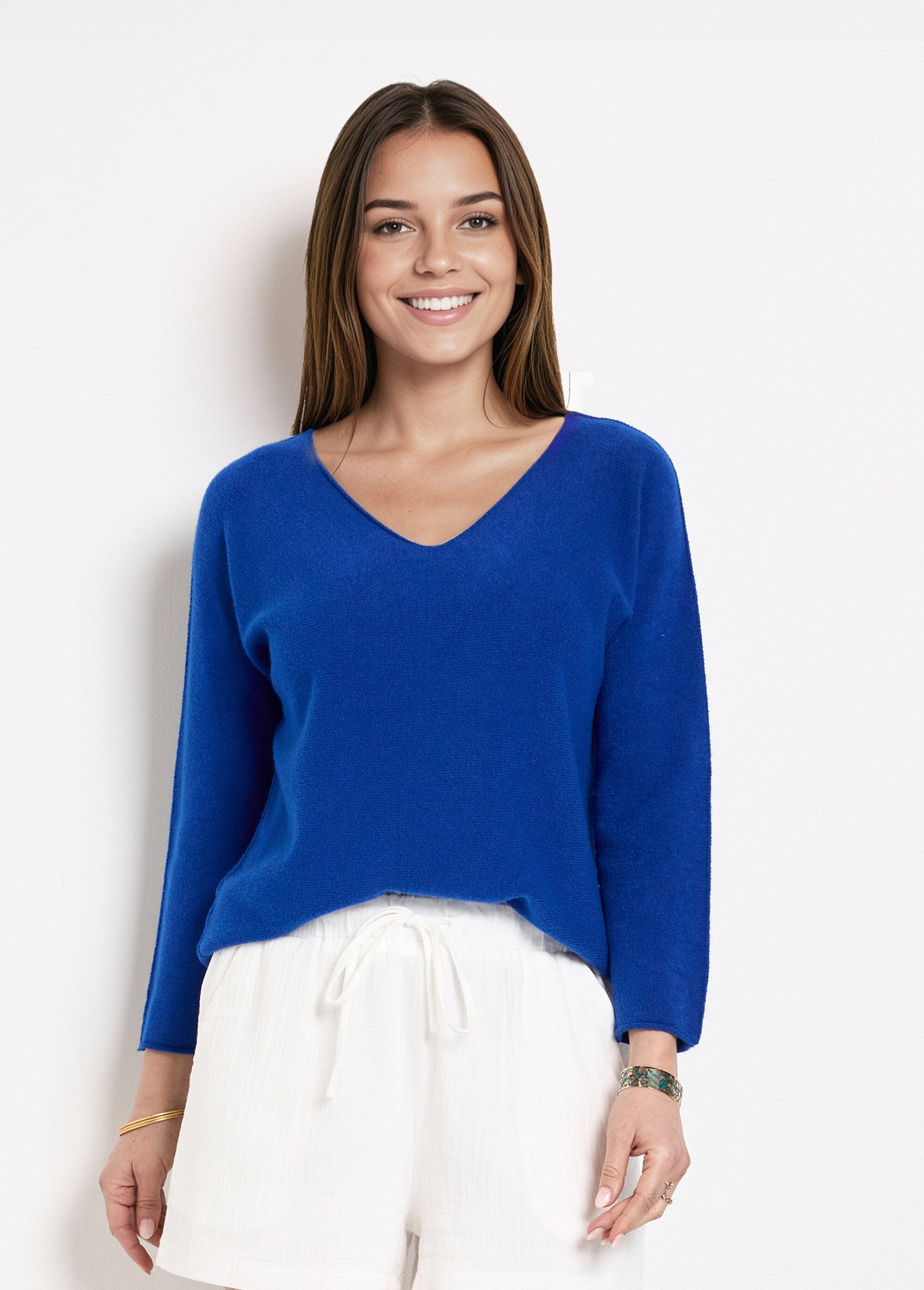 Maglia_senza_cuciture_con_maniche_lunghe_e_scollo_a_V_Bleu_royal_FA1_slim