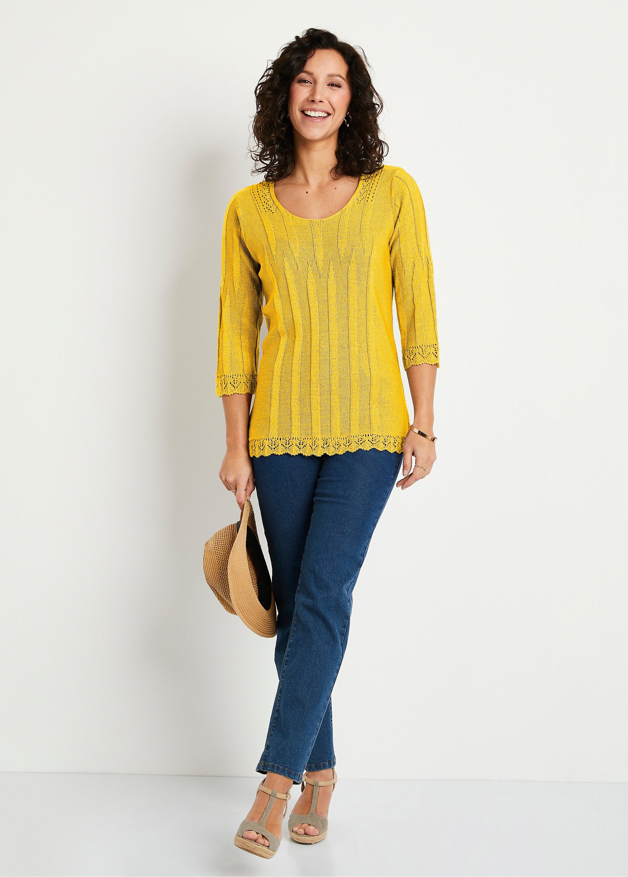 Maglia_corta_traforata_con_scollo_rotondo_Jaune_SF1_slim