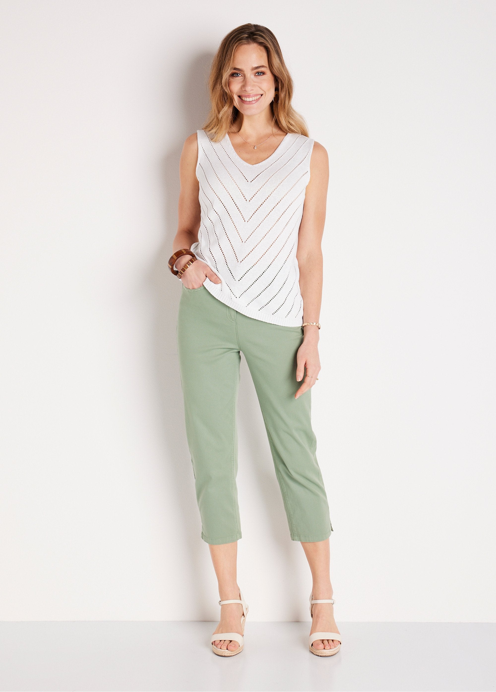 Canotta_sottile_in_cotone_traforato_BIANCO_SF1_slim