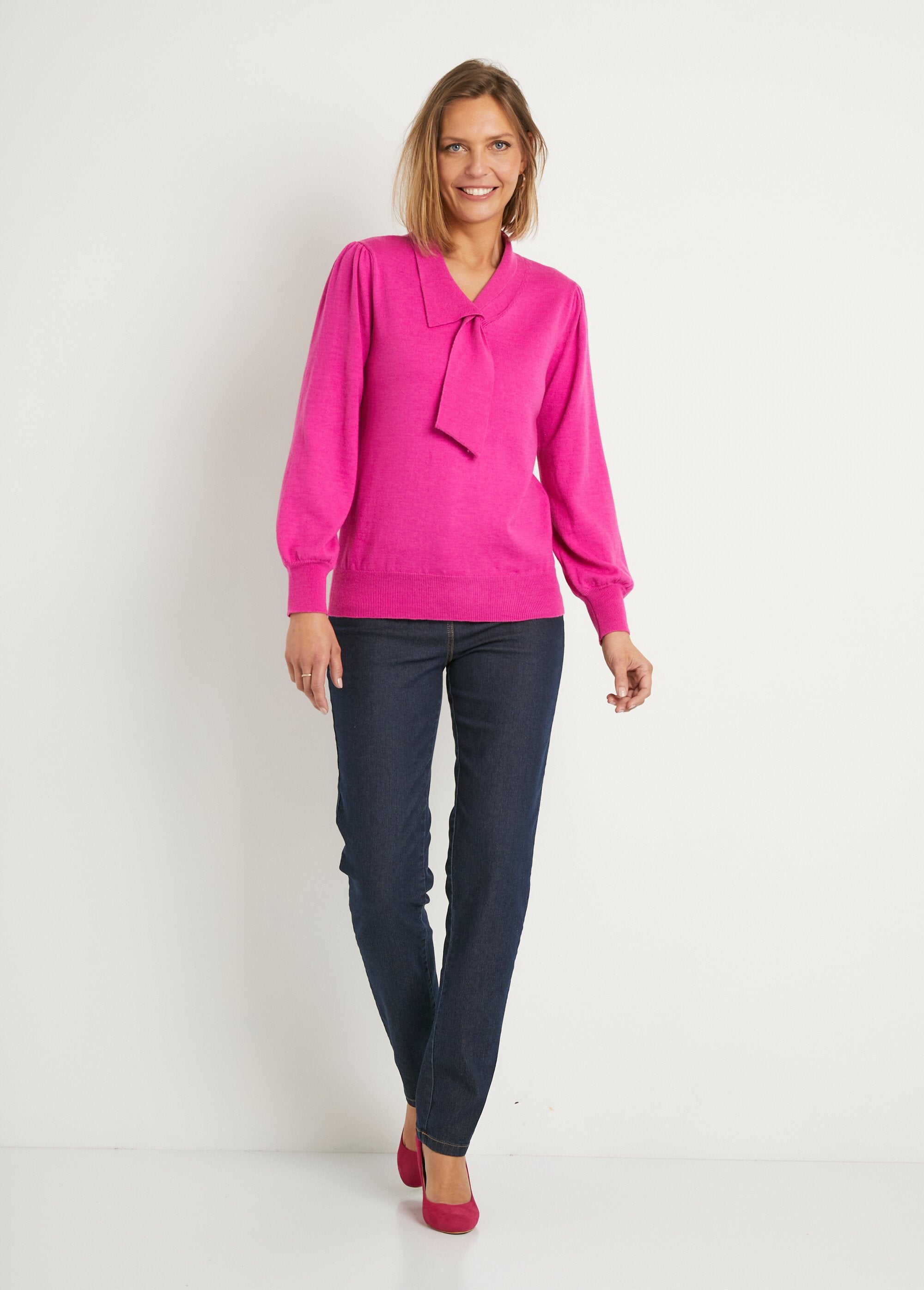 Maglia_in_misto_lana_con_collo_a_cravatta_Fuchsia_SF1_slim