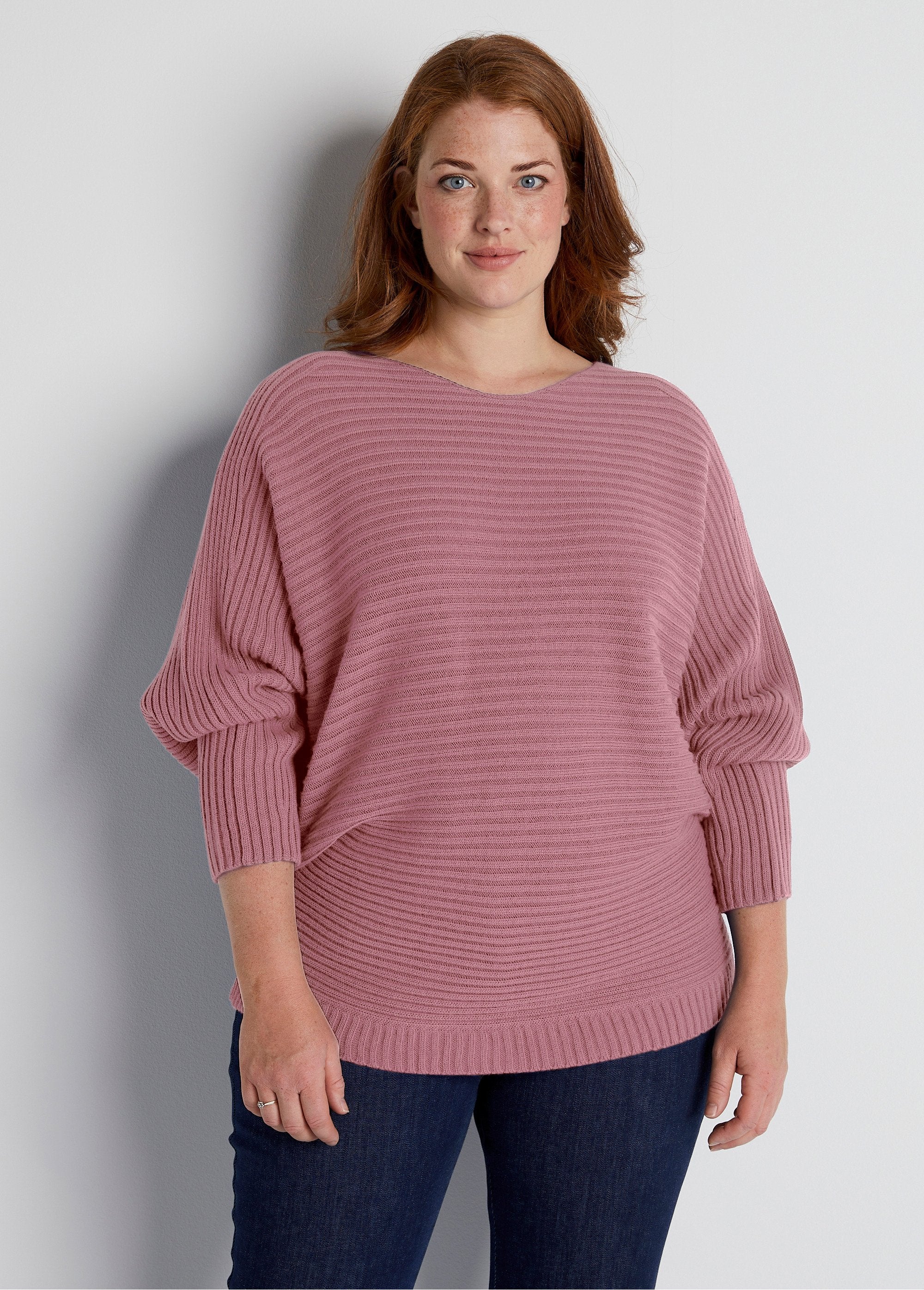 Maglia_a_coste_con_maniche_a_pipistrello_Parma_FA1_curvy