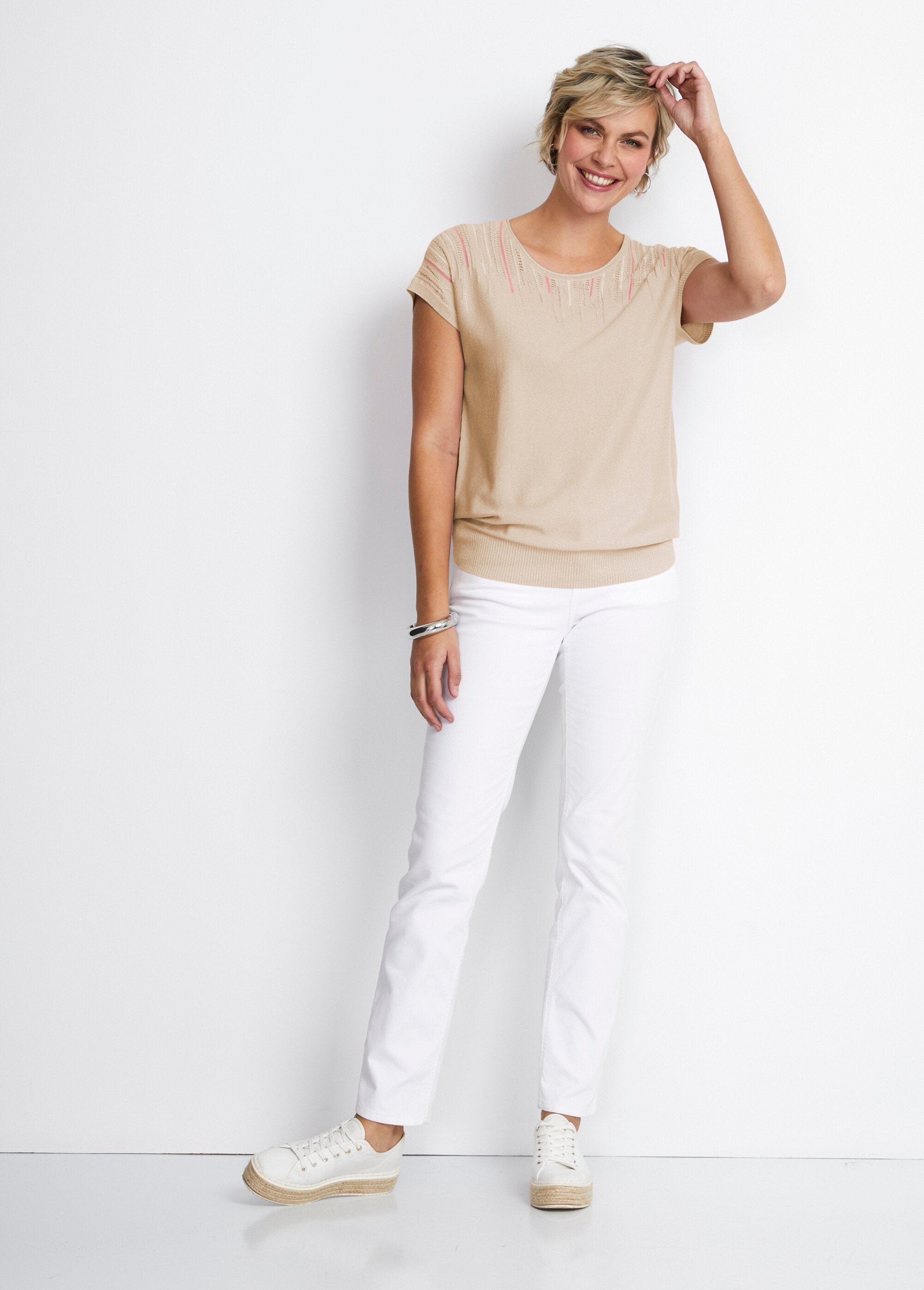Maglia_scintillante_con_maniche_a_kimono_Beige_SF1_slim