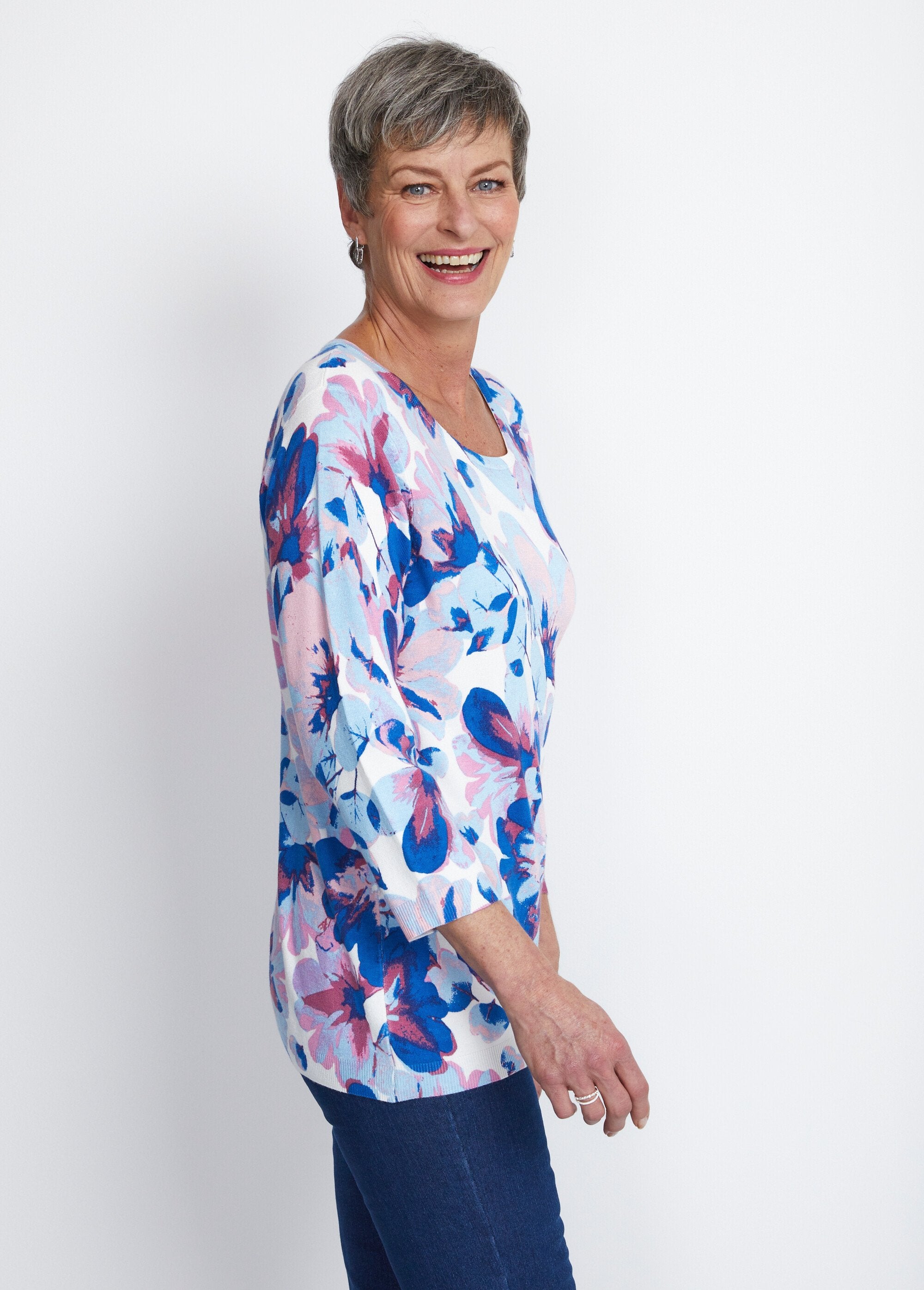 Maglia_con_maniche_a_3/4_e_stampa_floreale_Bleu_et_rose_DR1_slim