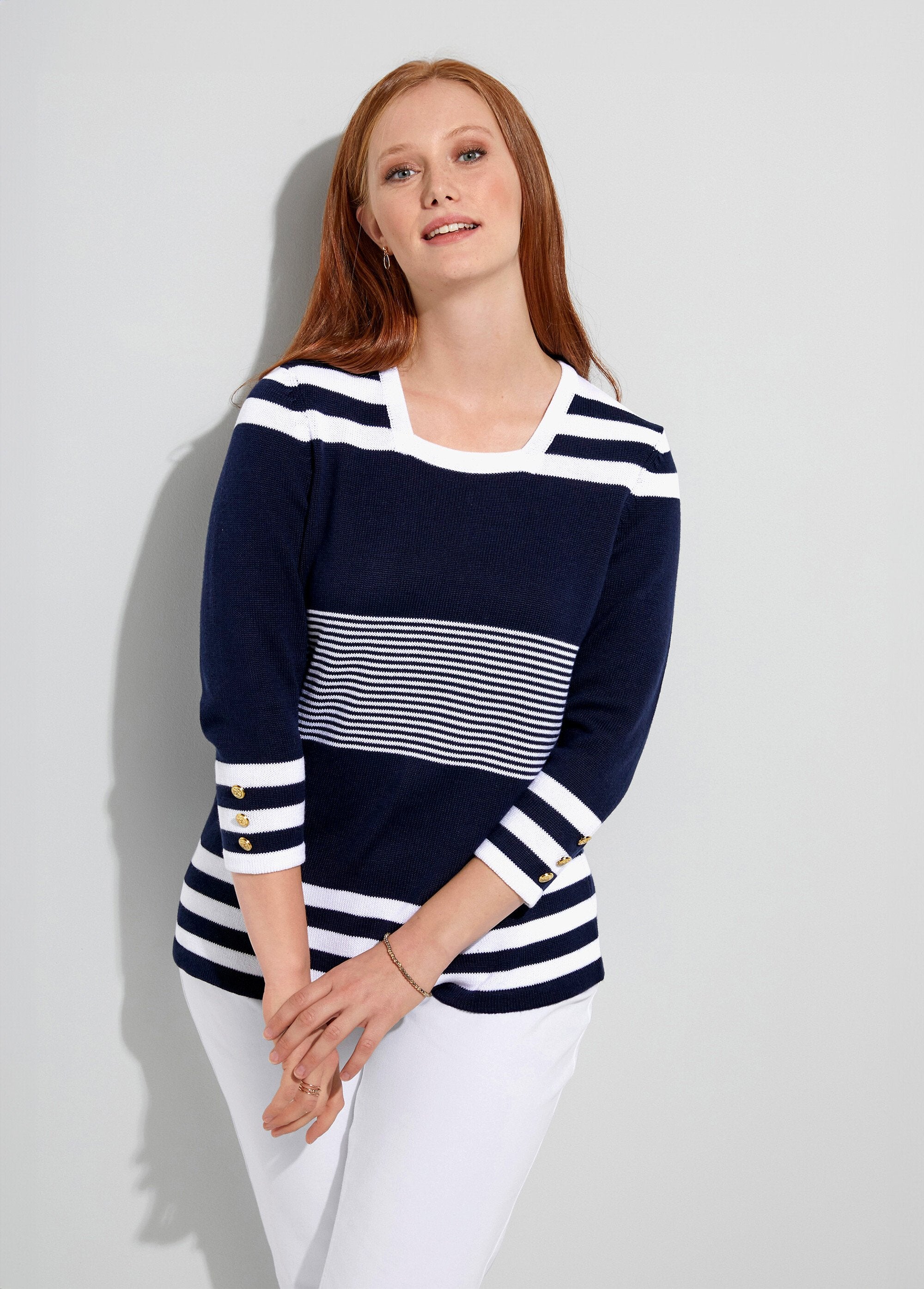 Maglia_in_cotone_a_righe_con_maniche_a_3/4_Blu_marino_e_bianco_FA1_curvy