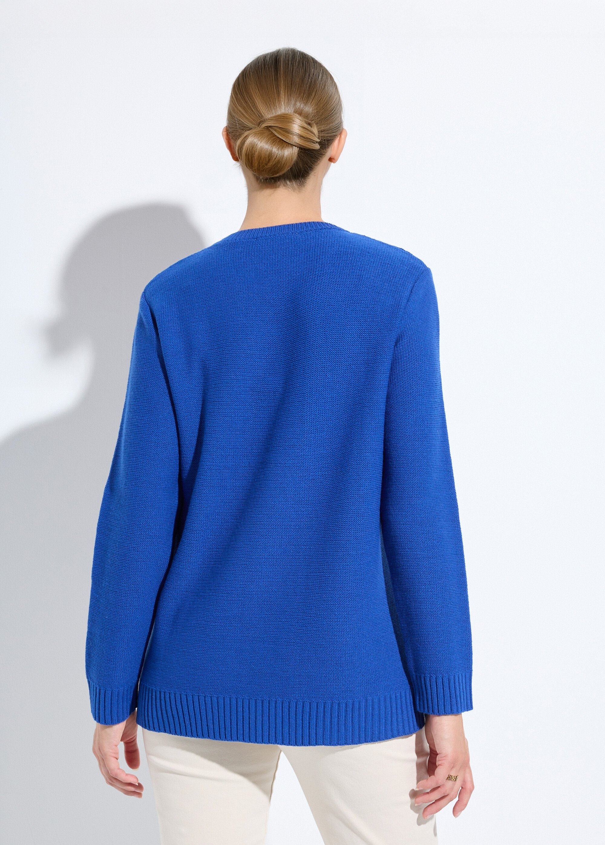 Maglia_a_tunica_con_maniche_lunghe_e_scollo_rotondo_Bleu_DO1_slim