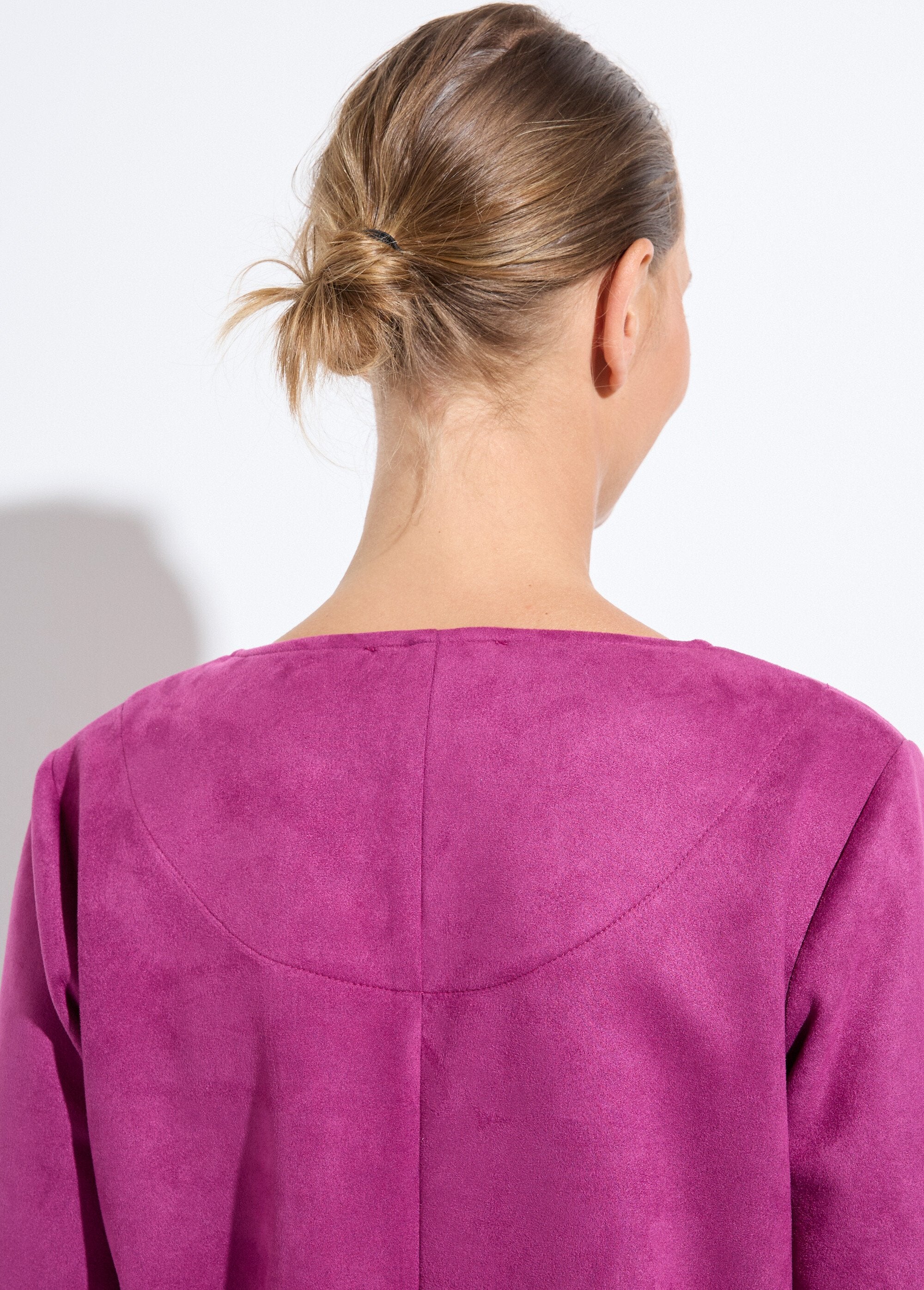 Abito_corto_intero_in_pelle_scamosciata_tinta_unita_Cassis_DE2_slim