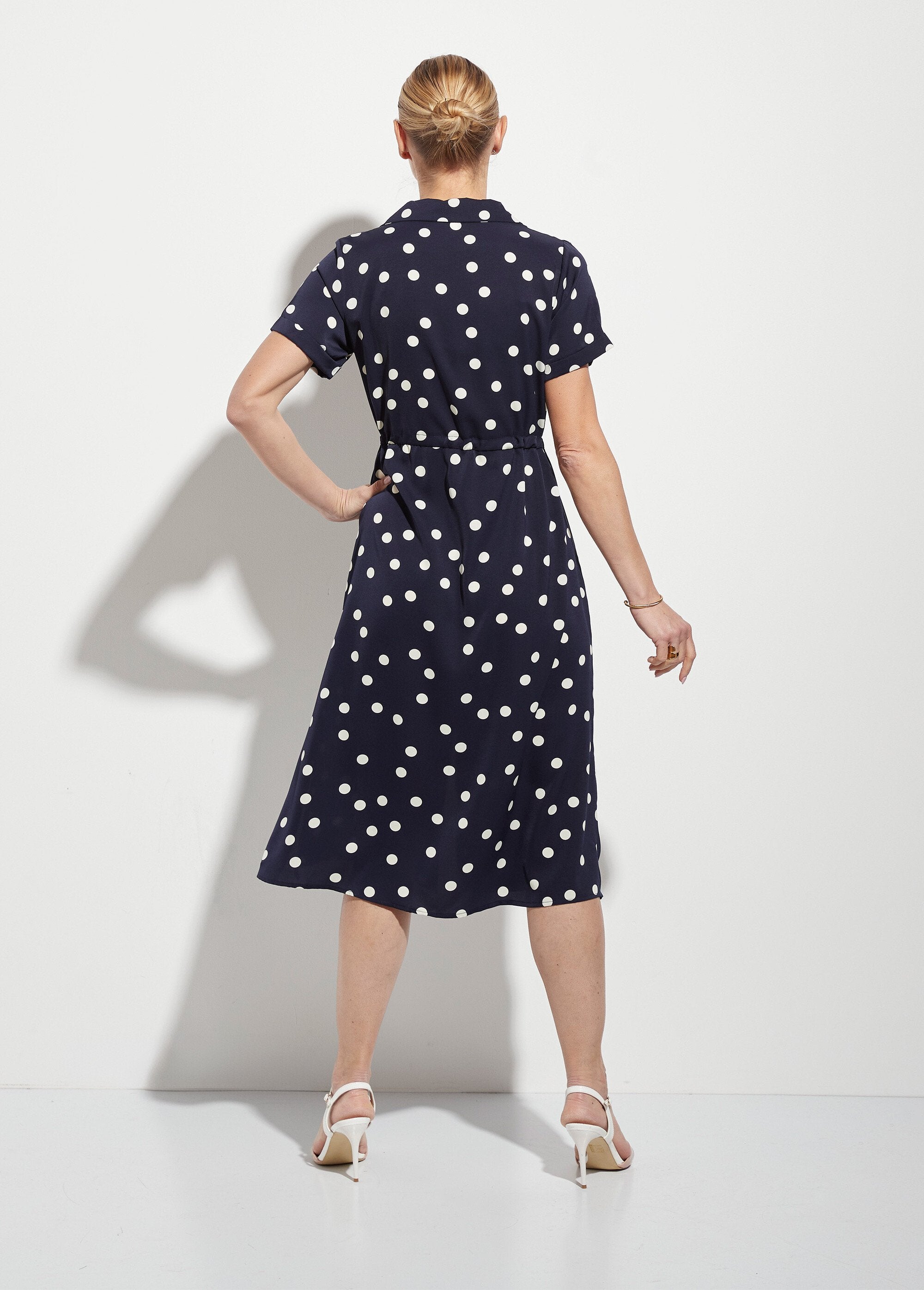 Abito_blusa_lungo_a_pois_con_cintura_Marine_pois_DO1_slim