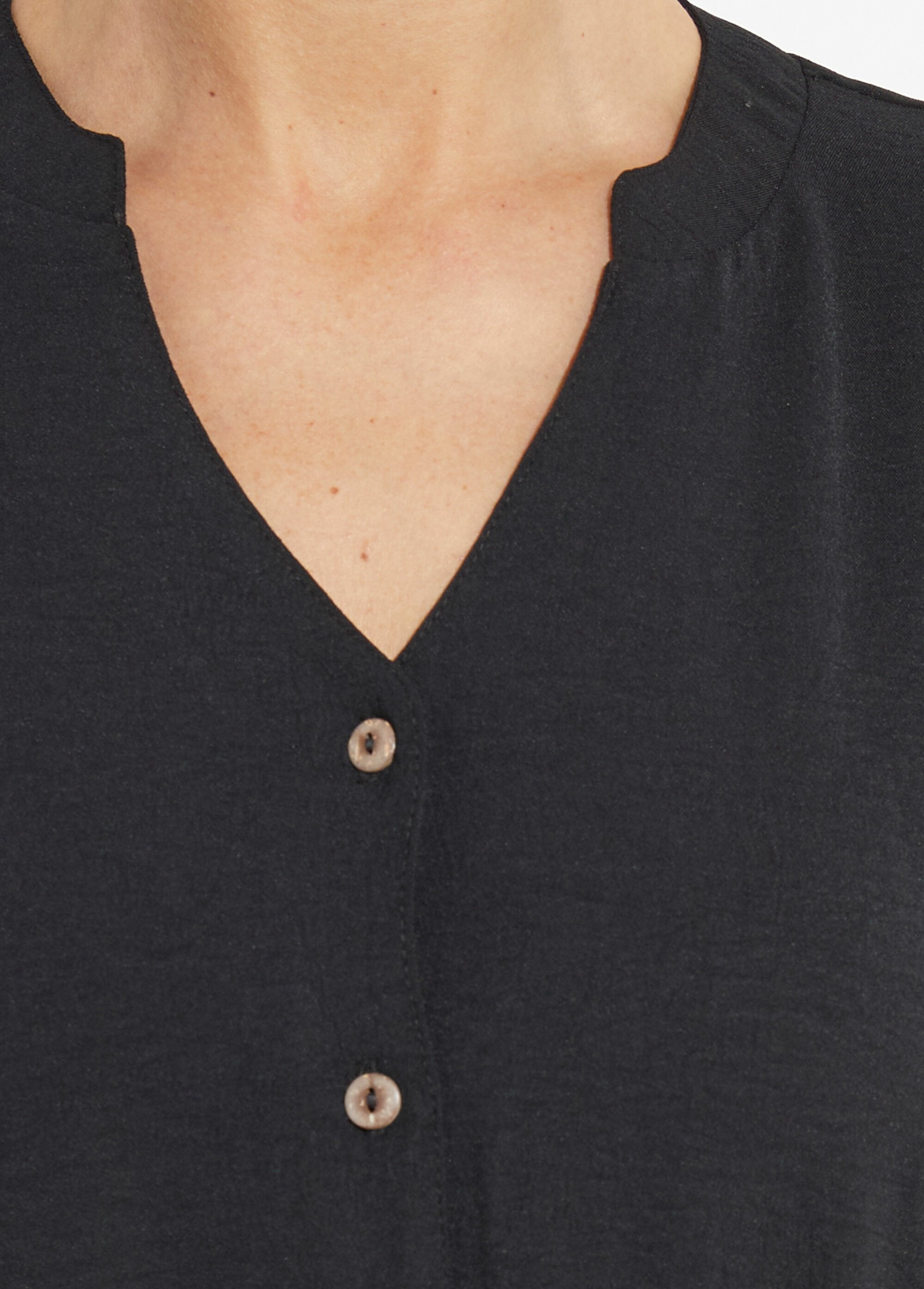 Abito_blusa_in_crêpe_in_stile_etnico_Noir_DE1_slim