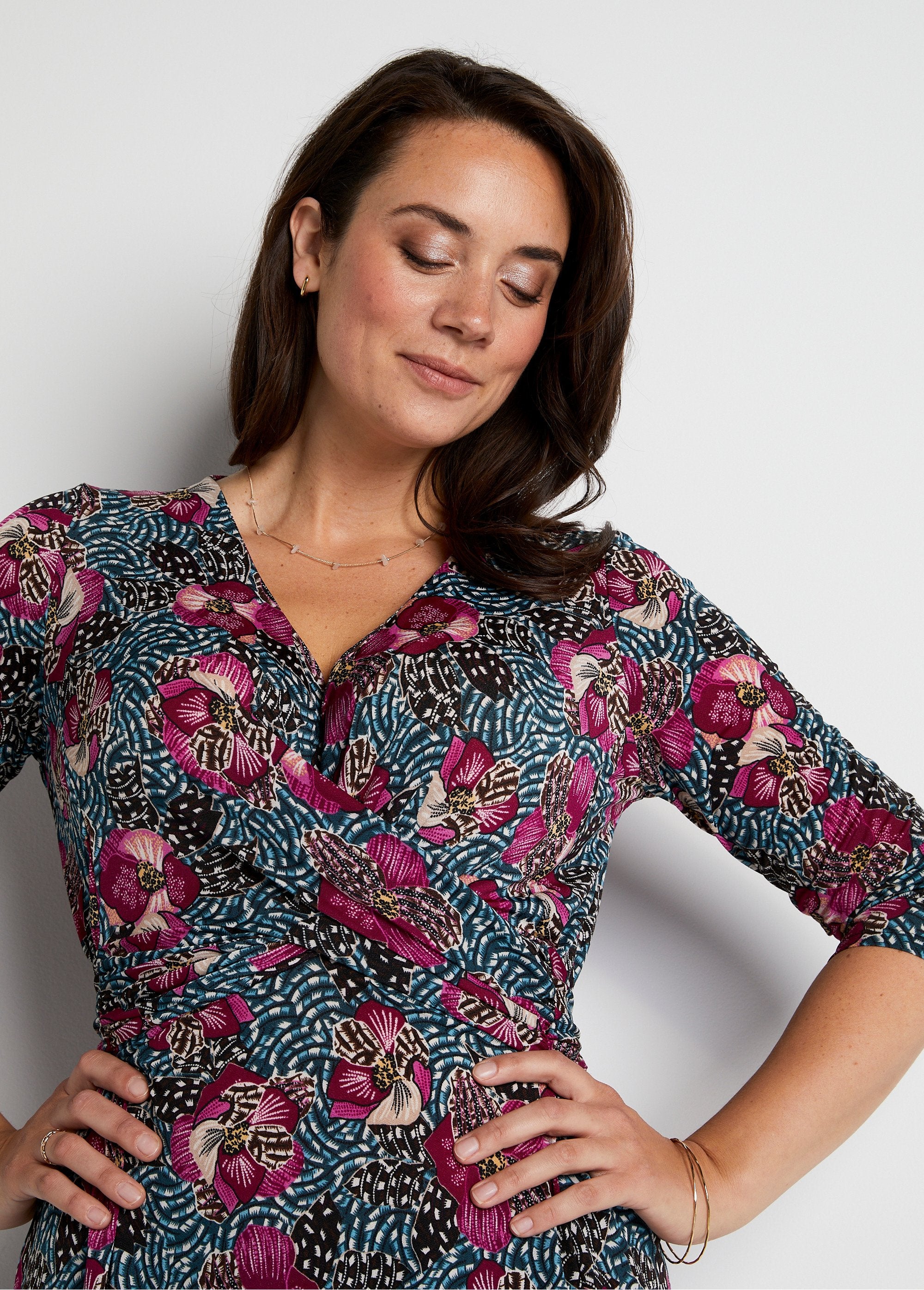 Abito_a_portafoglio_in_maglia_Imprime_fuchsia_DE1_curvy