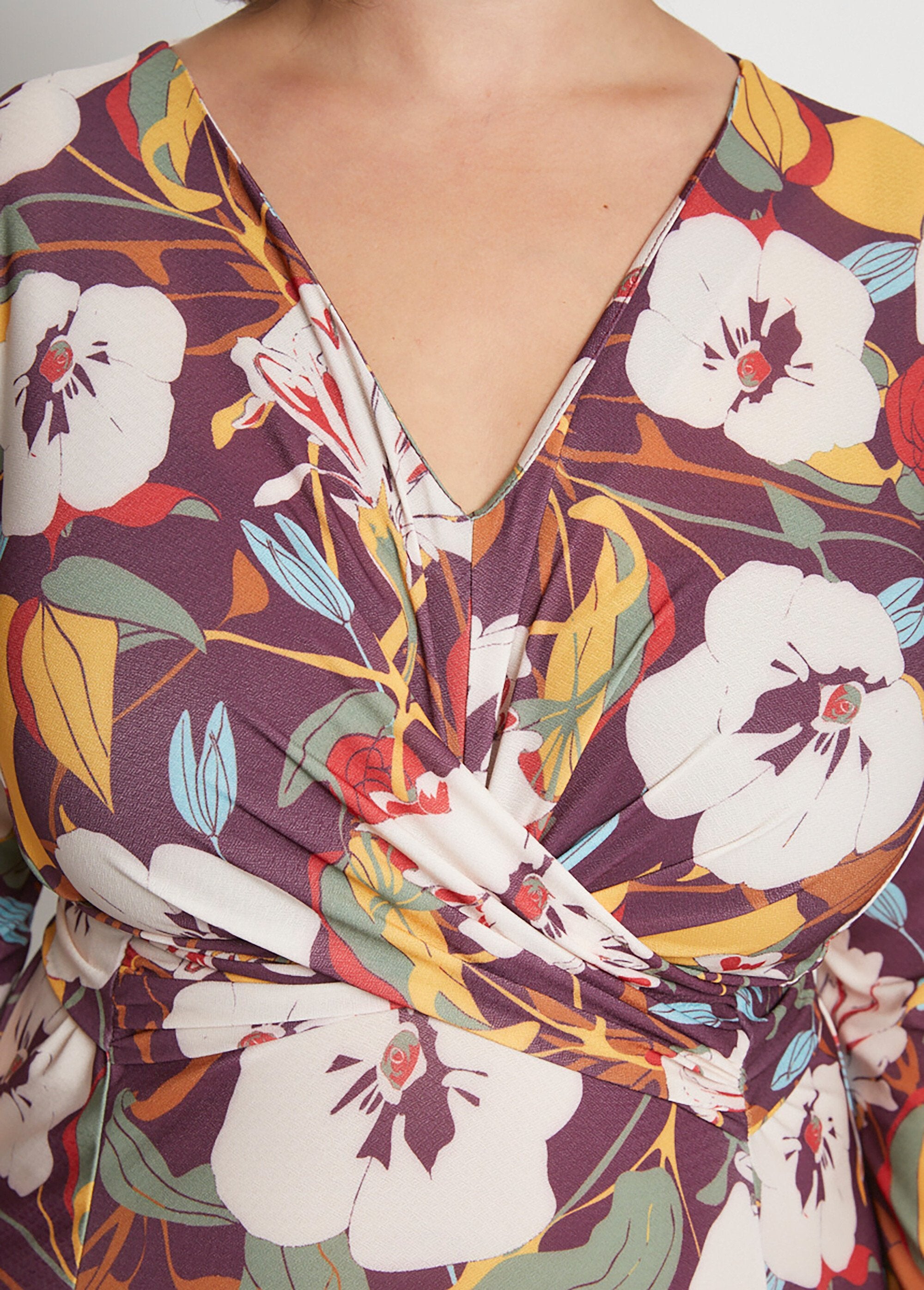 Abito_a_portafoglio_floreale_Imprime_bordeaux_DE2_curvy