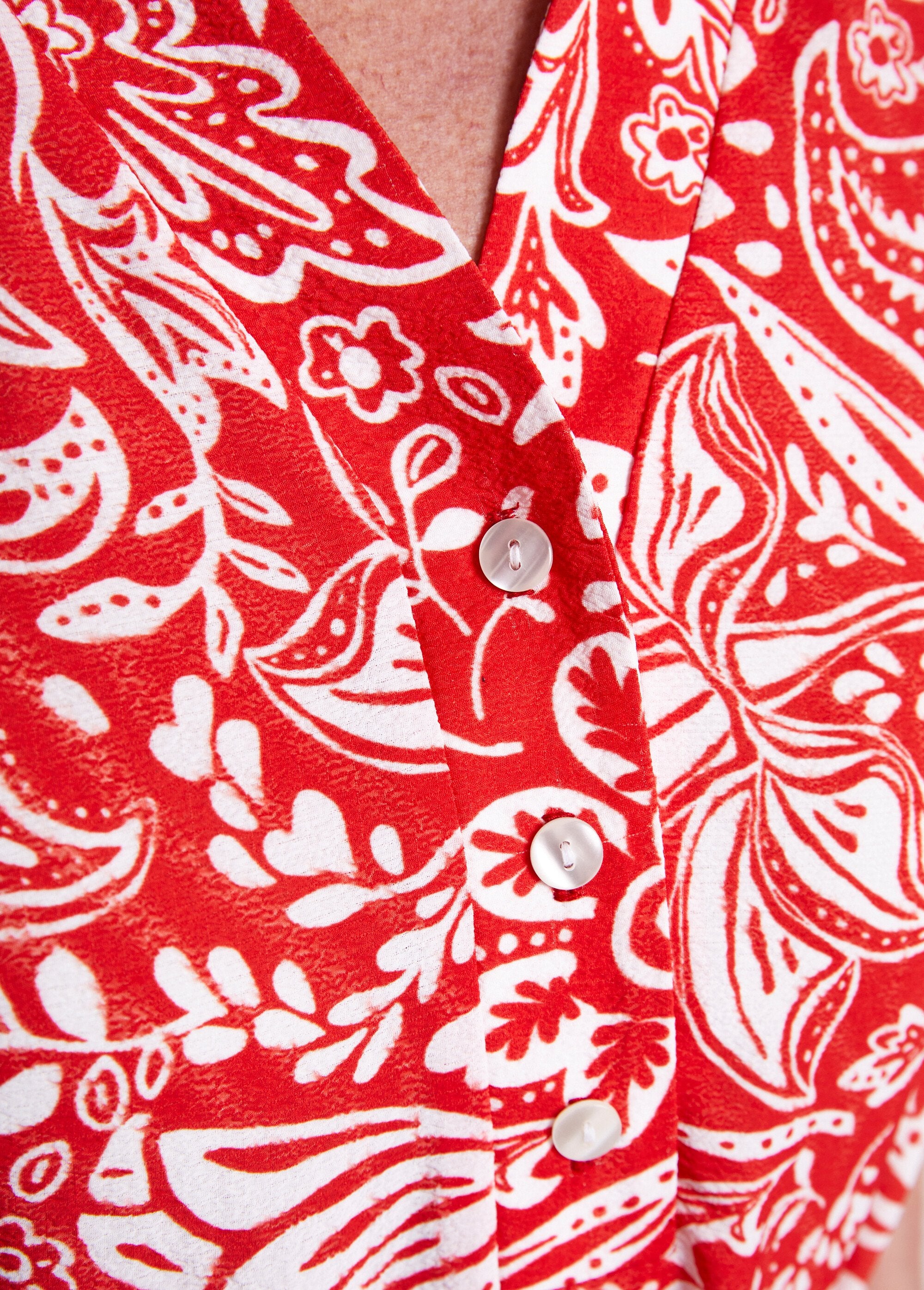 Abito_corto_in_tessuto_goffrato_bicolore_Rouge_et_blanc_DE3_slim