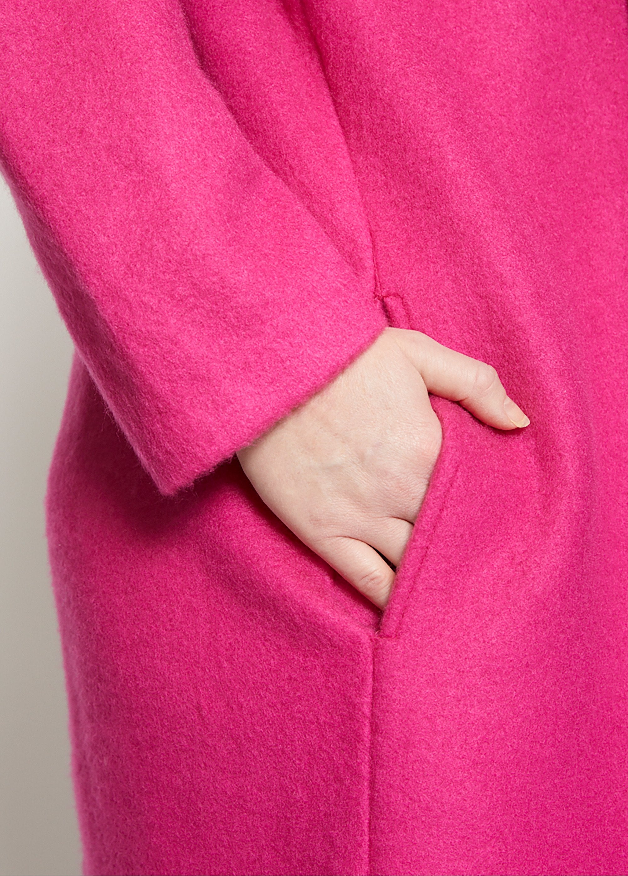 Vestaglia_con_cerniera_e_ricamo_Fucsia_DE2_curvy