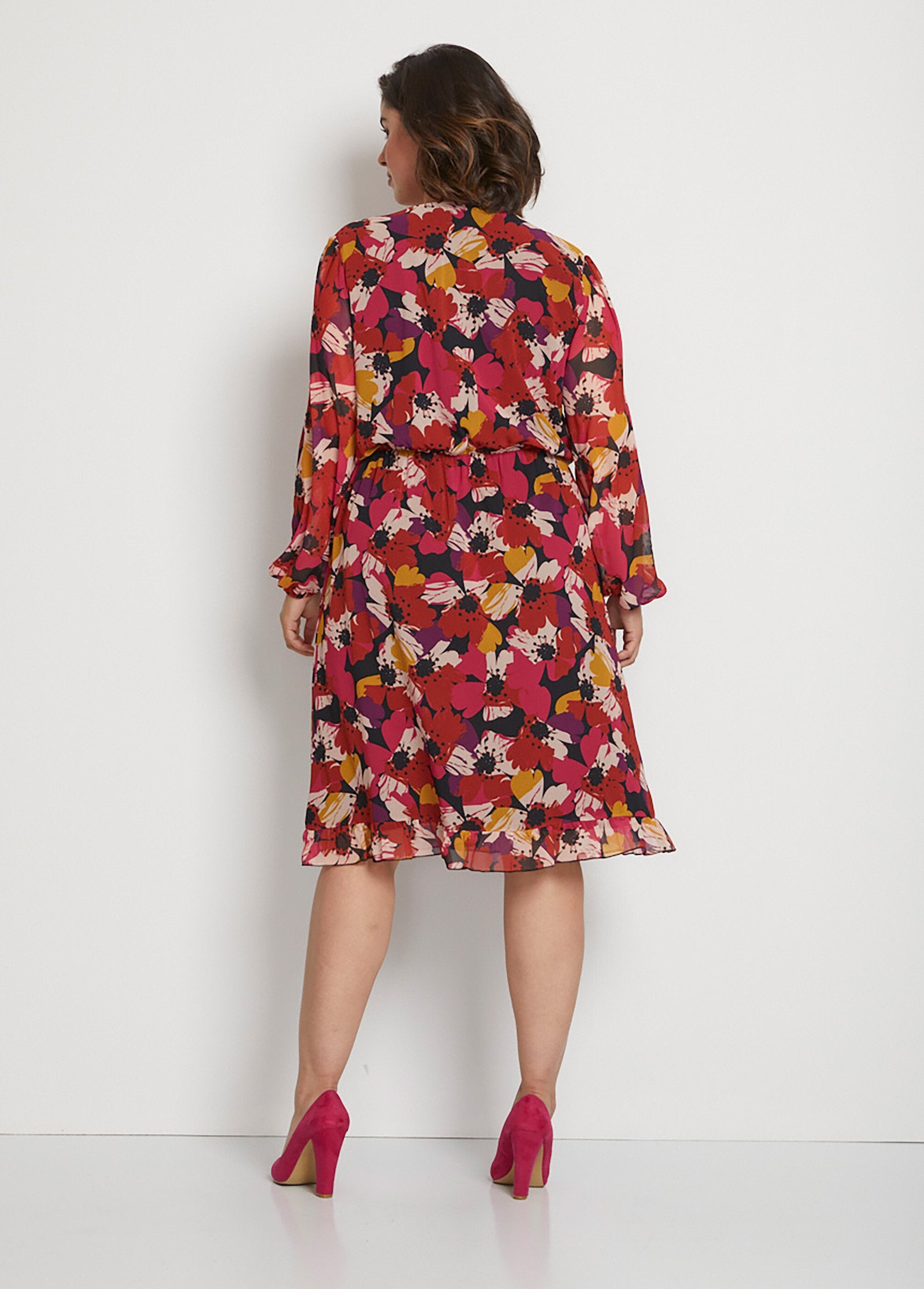 Abito_a_portafoglio_in_voile_con_stampa_floreale_Imprime_floral_DO1_curvy