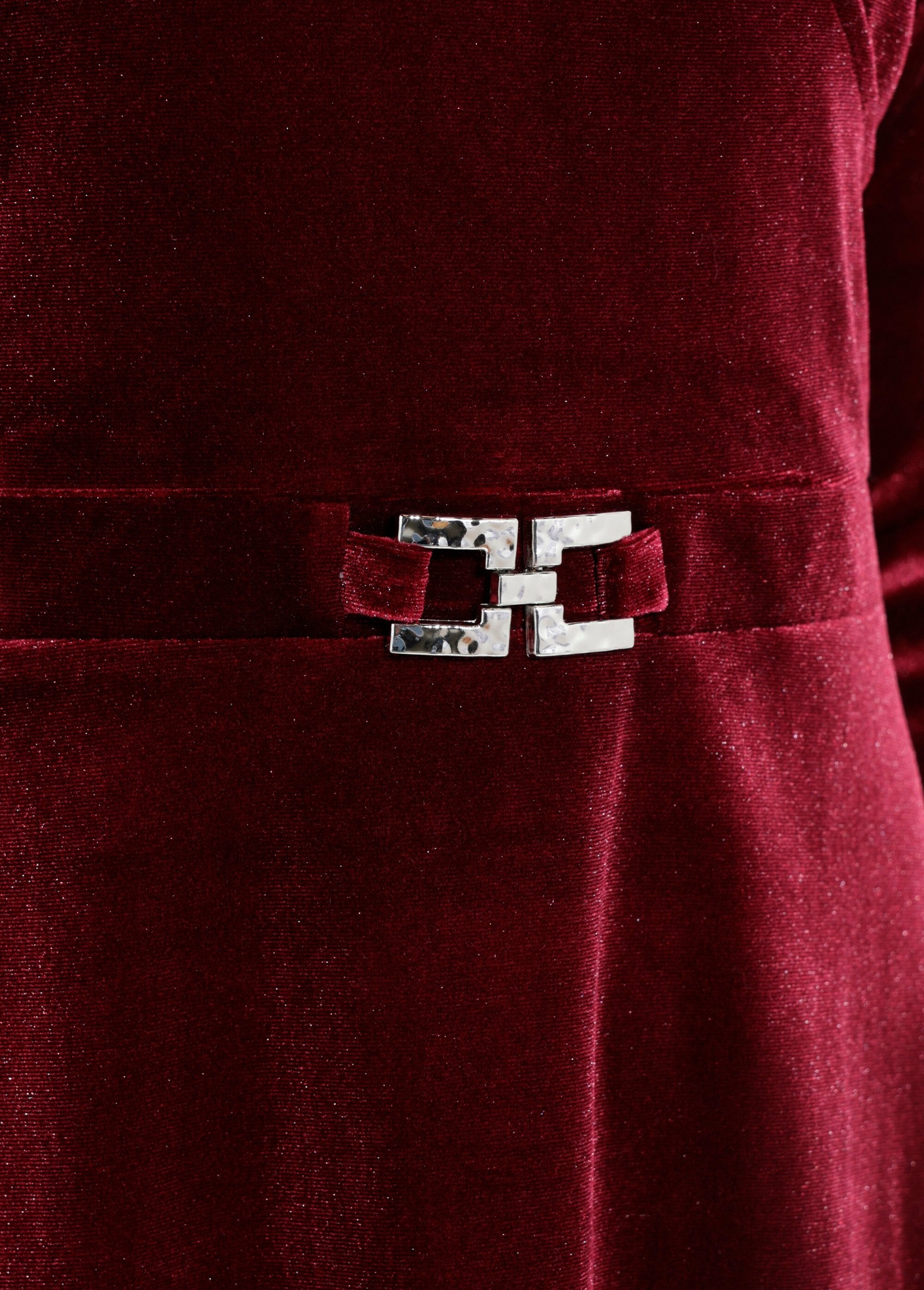 Abito_in_velluto_a_fantasia_con_scollo_rotondo_Bordeaux_DE2_slim