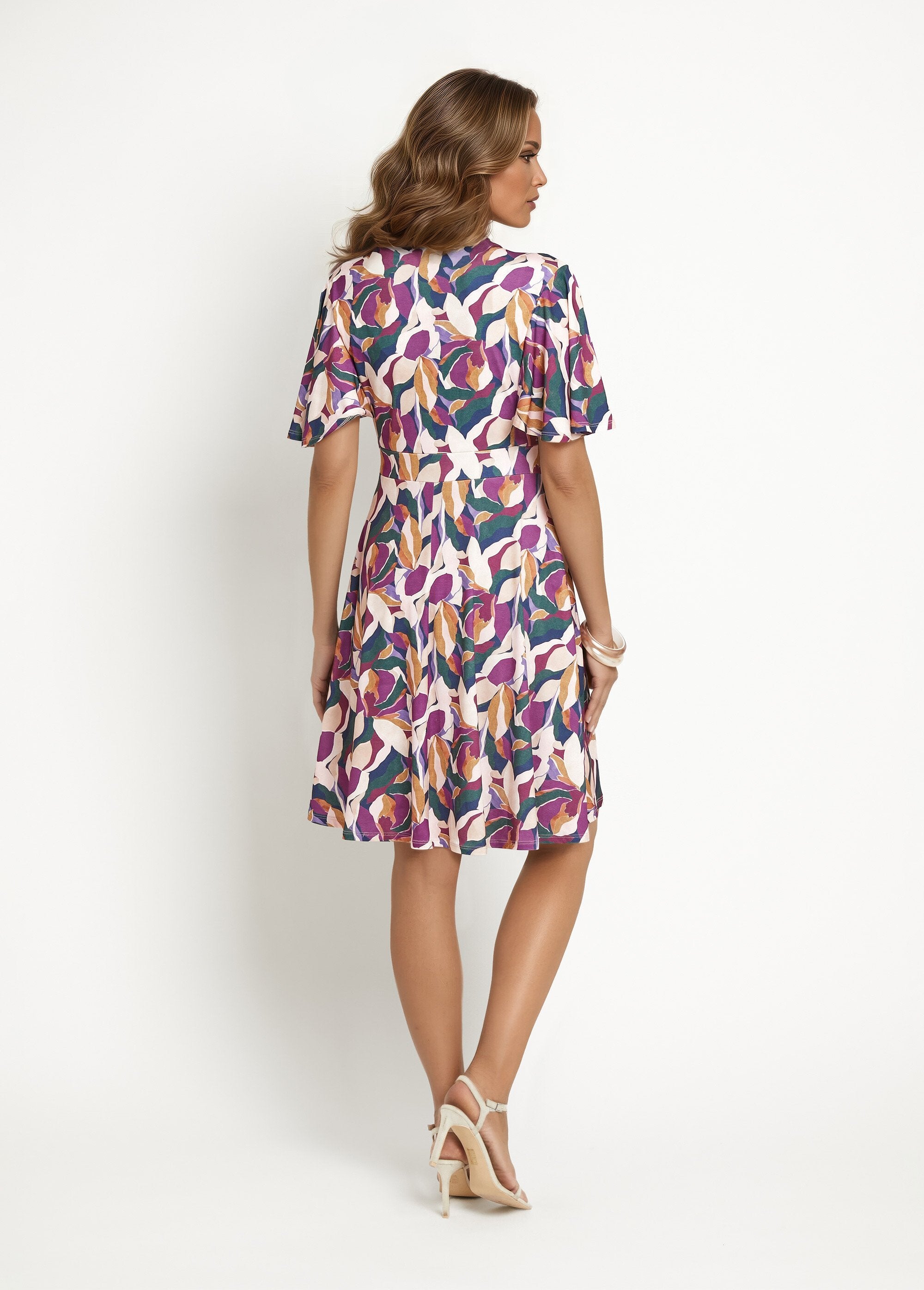 Abito_fluente_con_maniche_a_farfalla,_fogliame_Prune_et_beige_DO1_slim