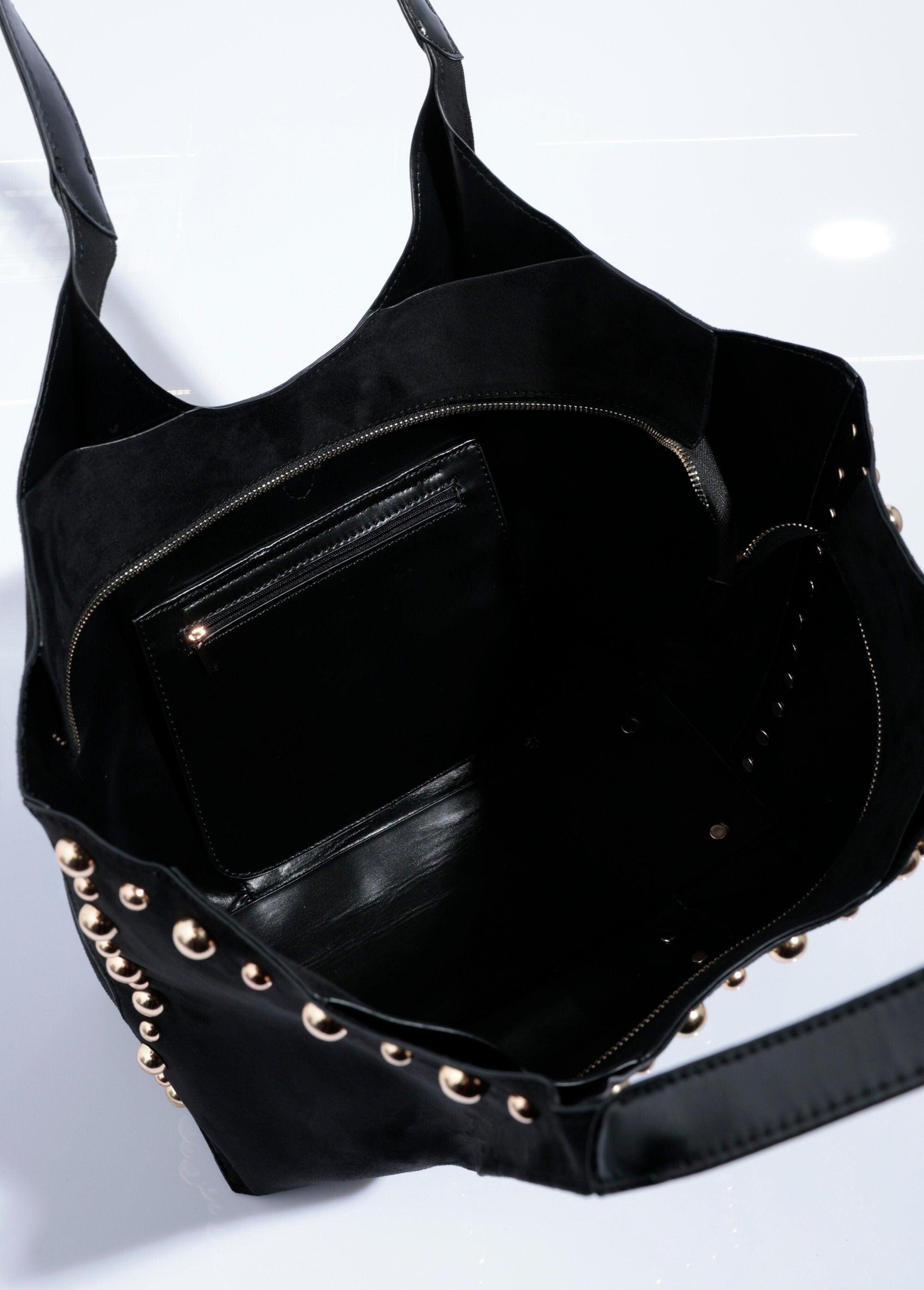 Borsa_tote_in_suedette_con_borchie_tonde_in_metallo_Noir_DE1_slim
