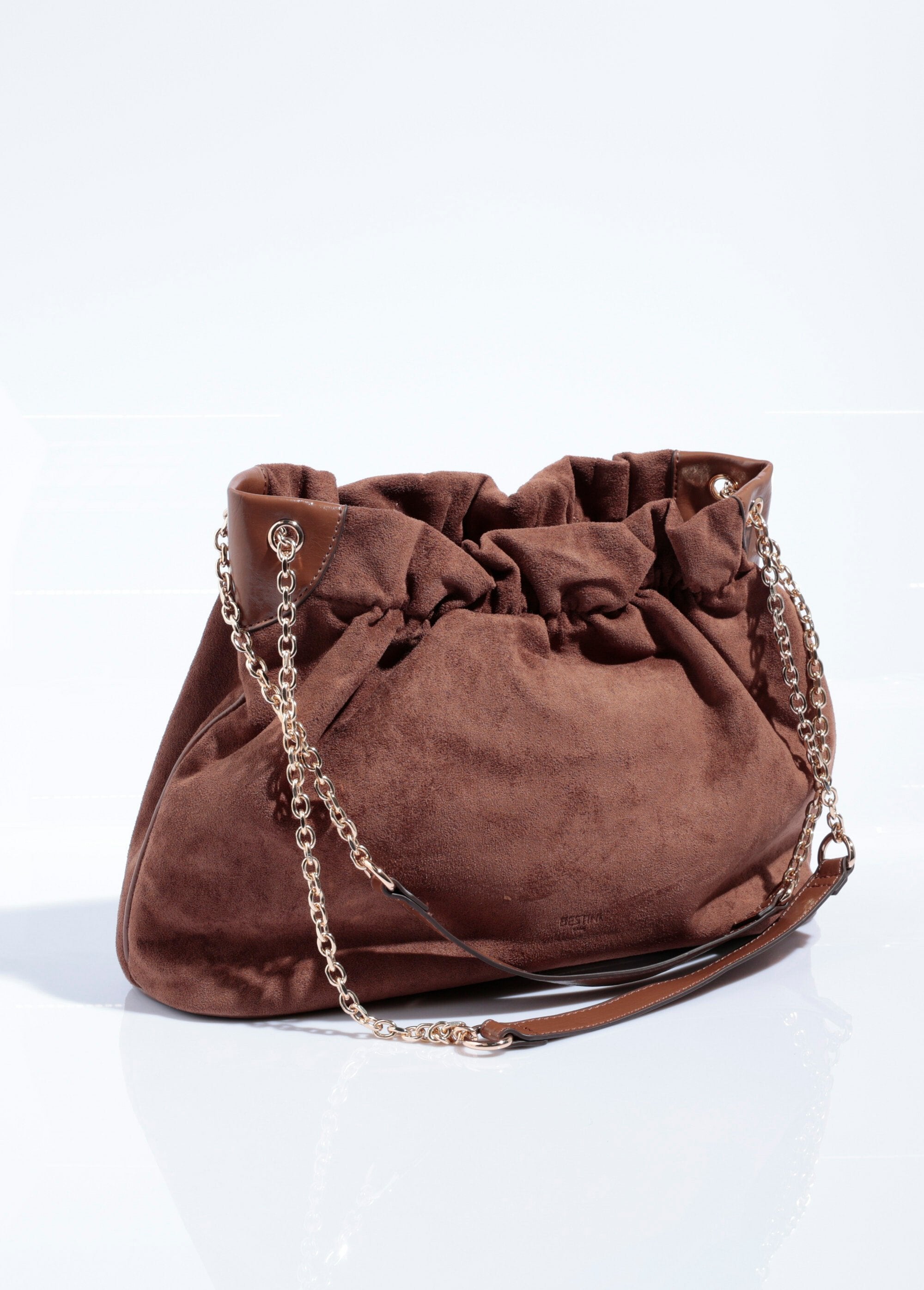 Borsa_chic_in_pelle_scamosciata_plissettata_con_tracolla_in_metallo_Camel_DO1_slim
