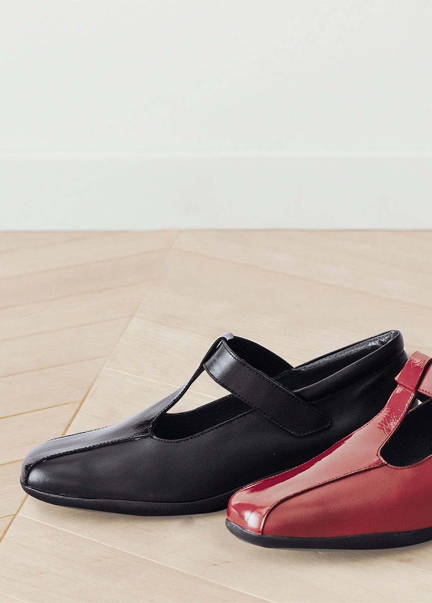 Zeppa_slingback_in_due_materiali_Noir_FA1_slim