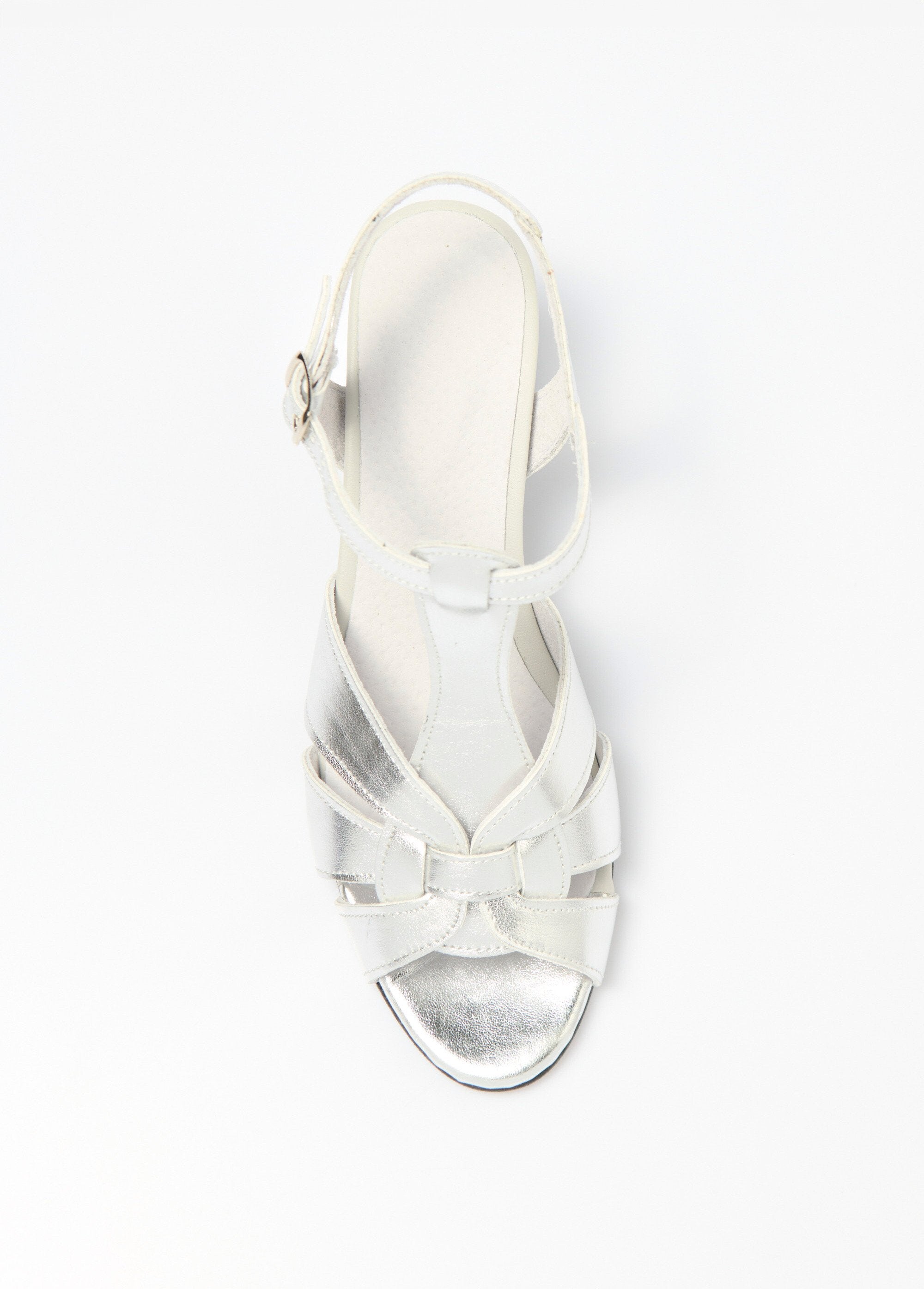 Sandali_con_tacco_incrociato_di_larghezza_confortevole_Argente_OV1_slim