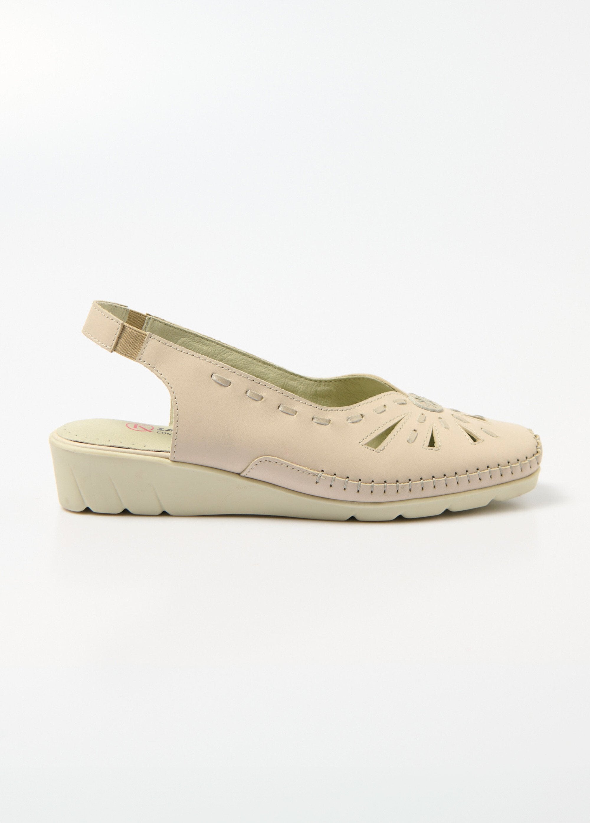 Sandali_comfort_in_pelle_a_punta_chiusa_Beige_DR1_slim