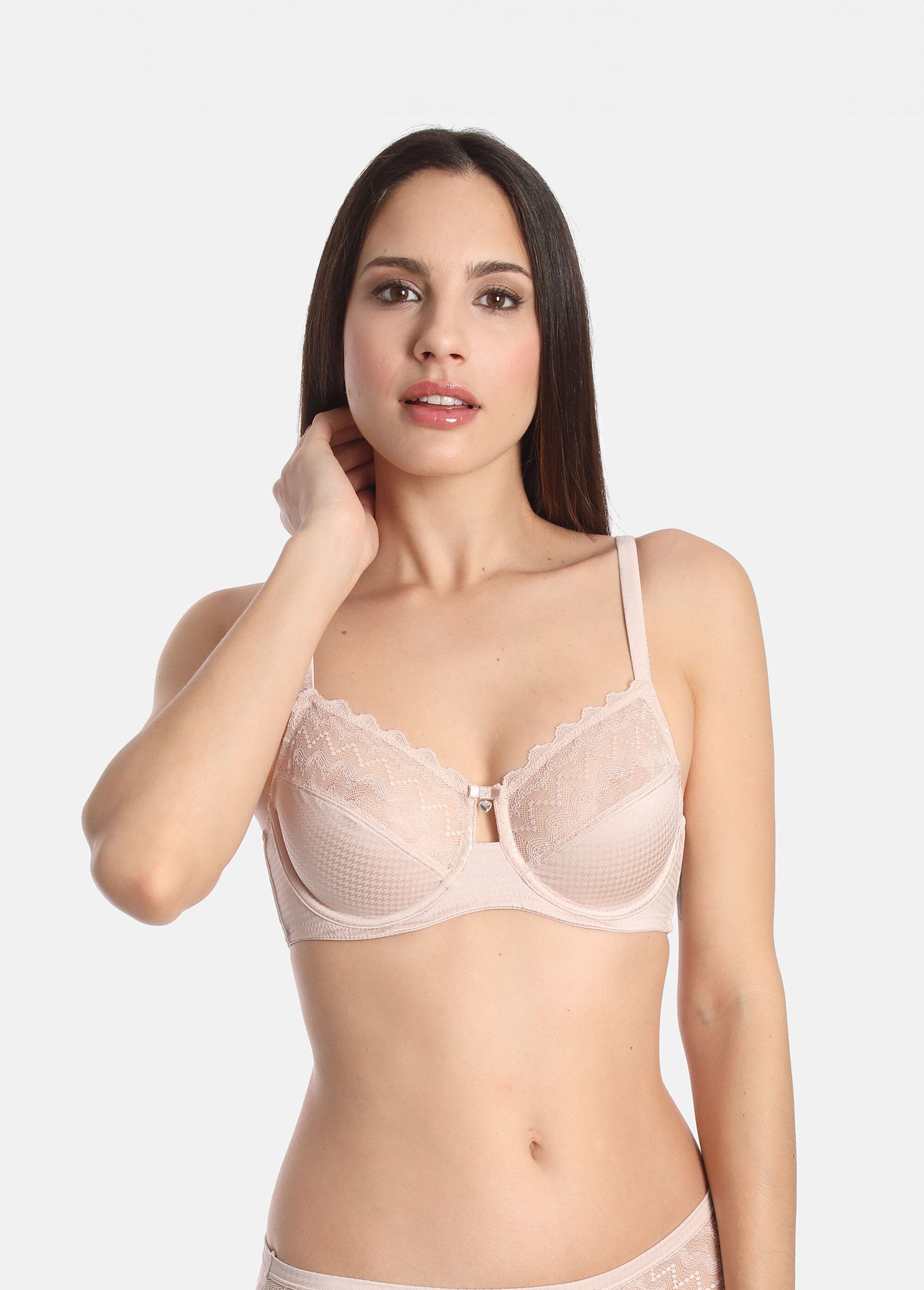 Sassa_Mode®_-_Reggiseno_push-up_in_pizzo_Peau_FA1_slim